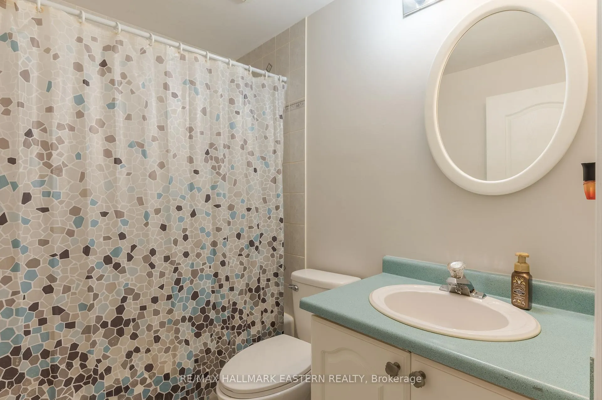 Photo 28 of 702 Trailview Drive, Peterborough, Ashburnham Ward 4 — HOMEH