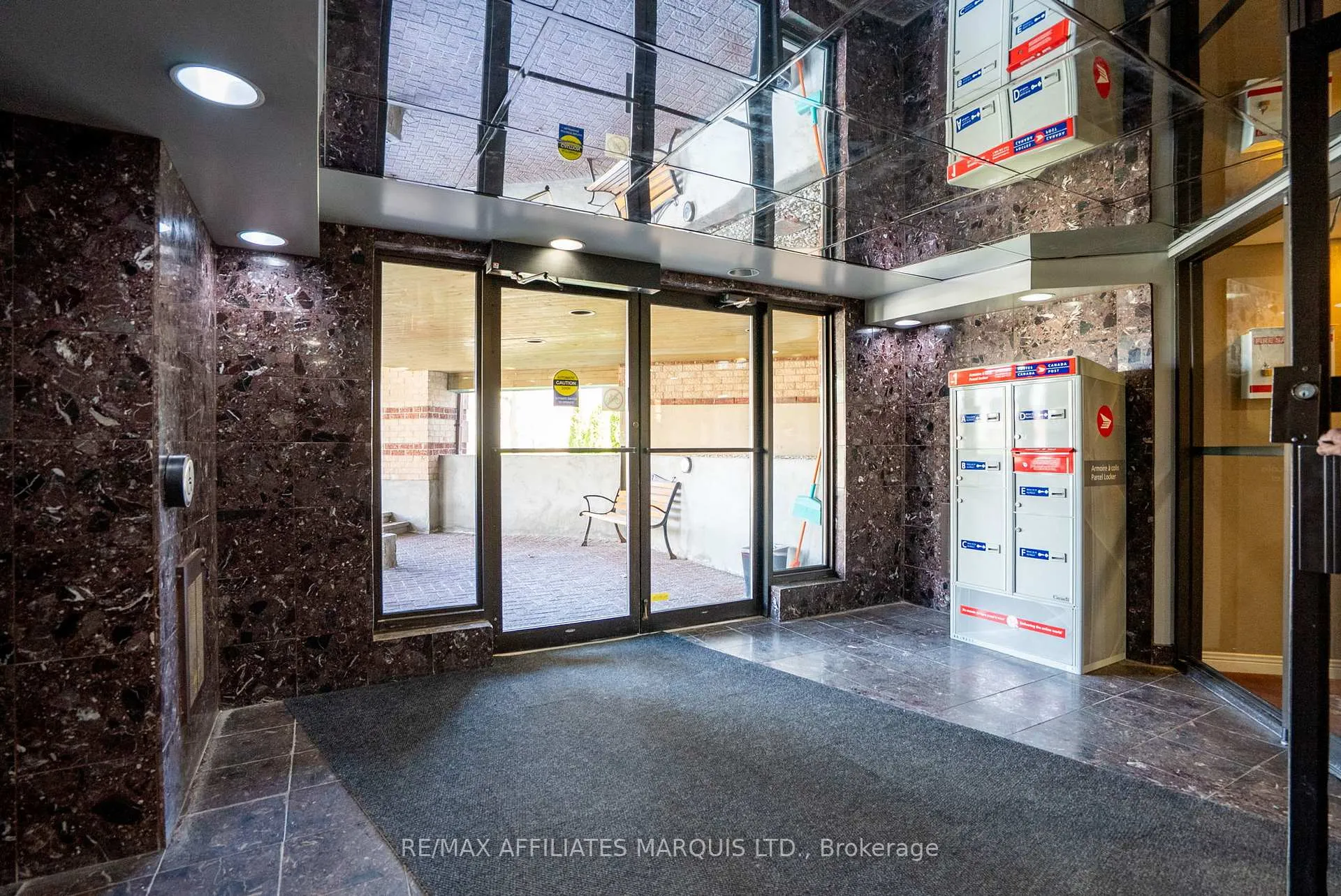 Photo 4 of Unit 408, 121 Water Street W, Cornwall — HOMEH