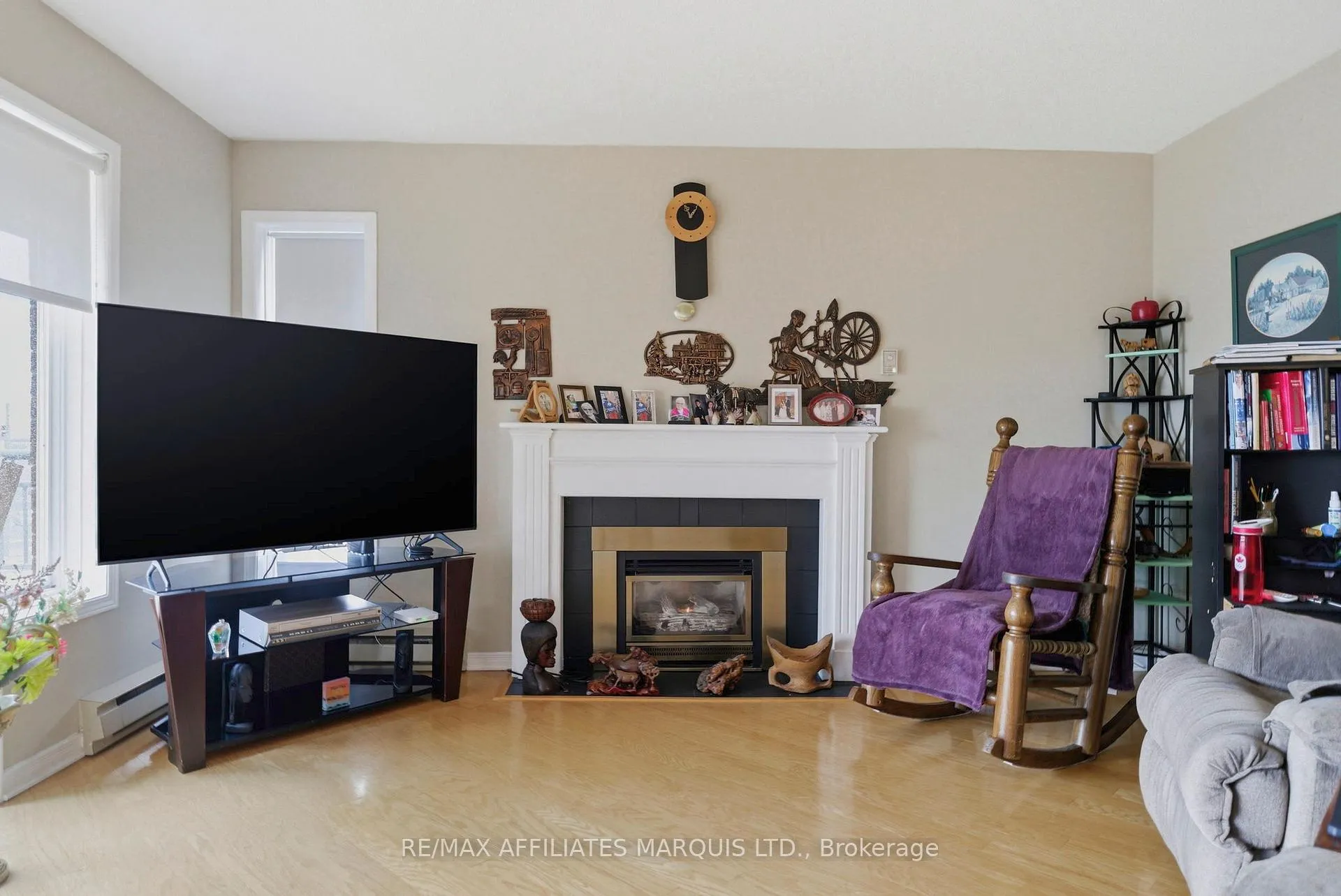 Photo 13 of Unit 408, 121 Water Street W, Cornwall — HOMEH