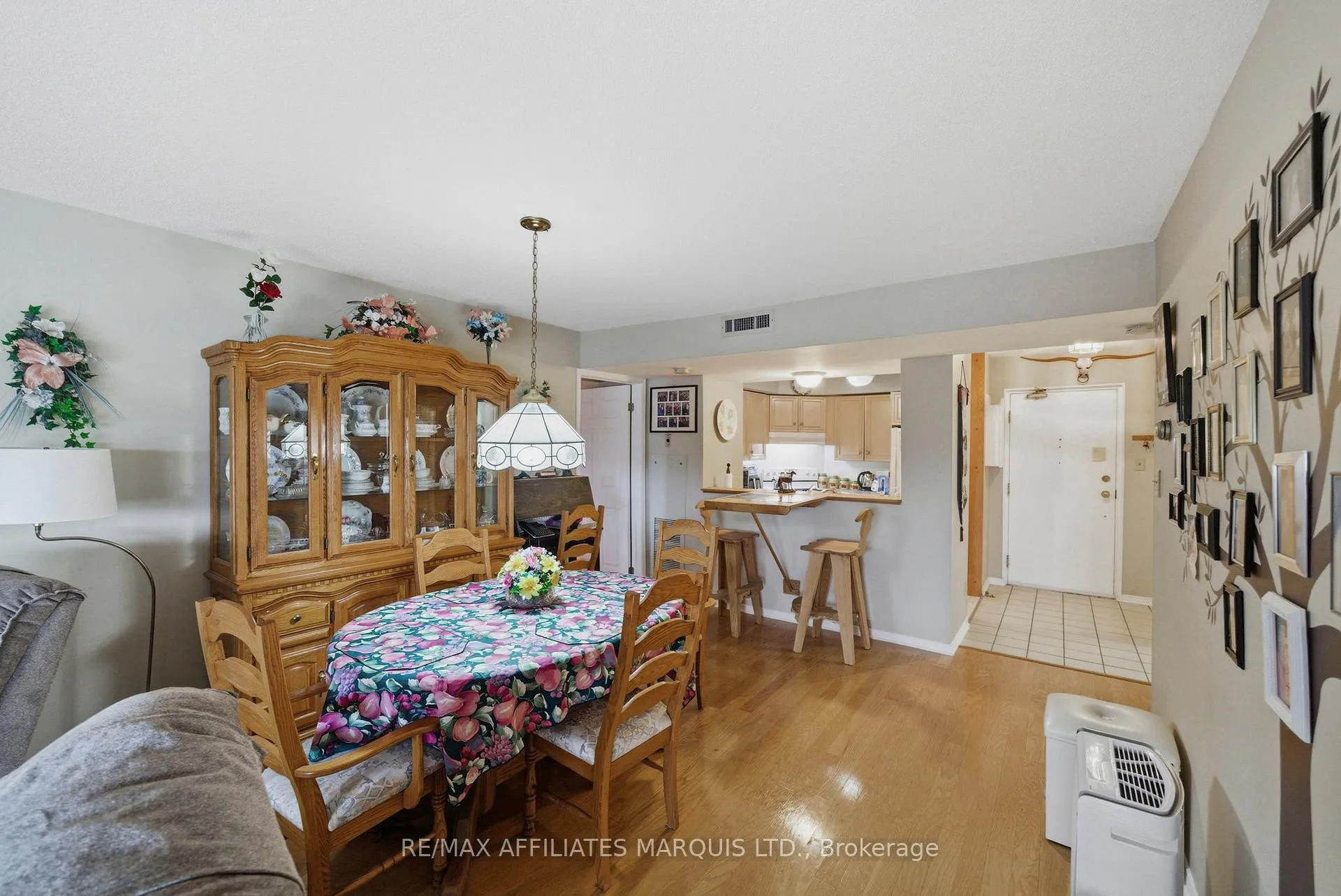 Photo 17 of Unit 408, 121 Water Street W, Cornwall — HOMEH