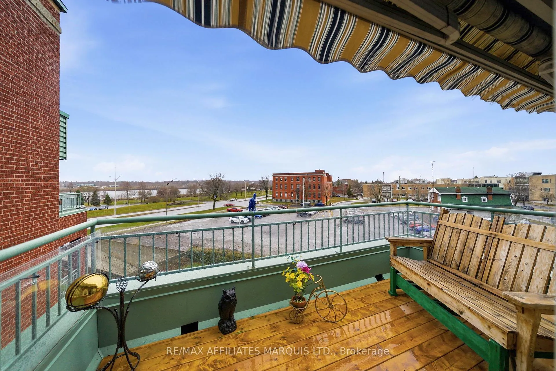 Photo 25 of Unit 408, 121 Water Street W, Cornwall — HOMEH