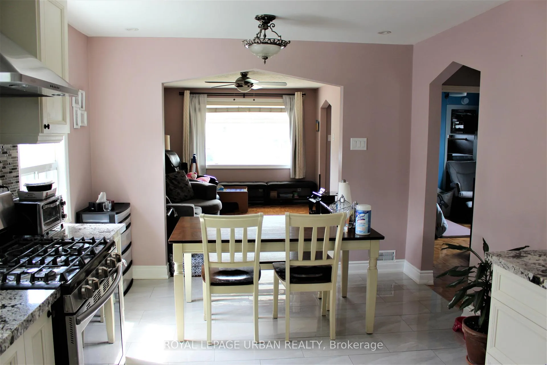 Photo 4 of 71 Squires Avenue, Toronto, O'Connor-Parkview — HOMEH
