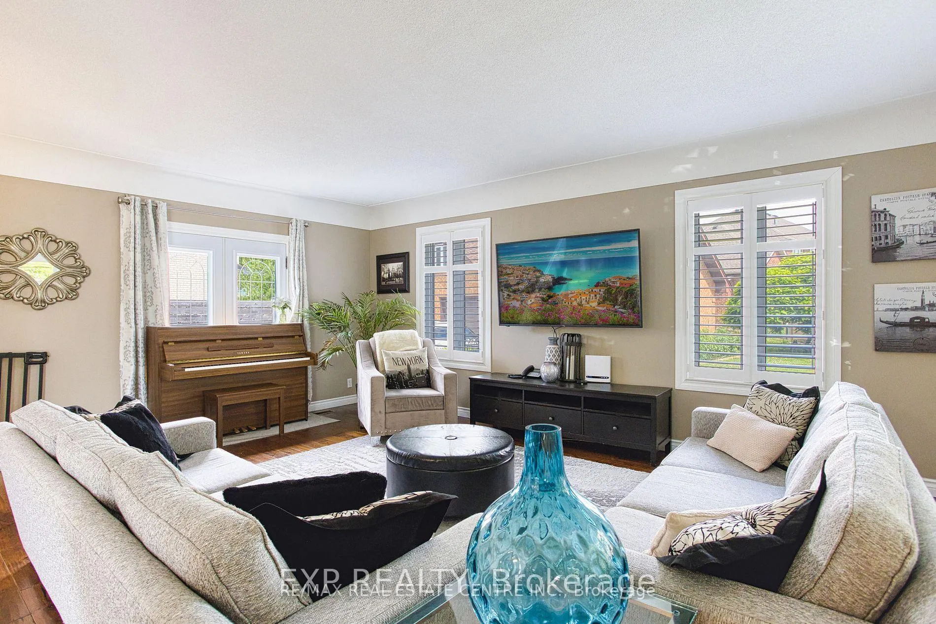 Photo 14 of 580 Fifty Road, Hamilton, Winona Park — HOMEH