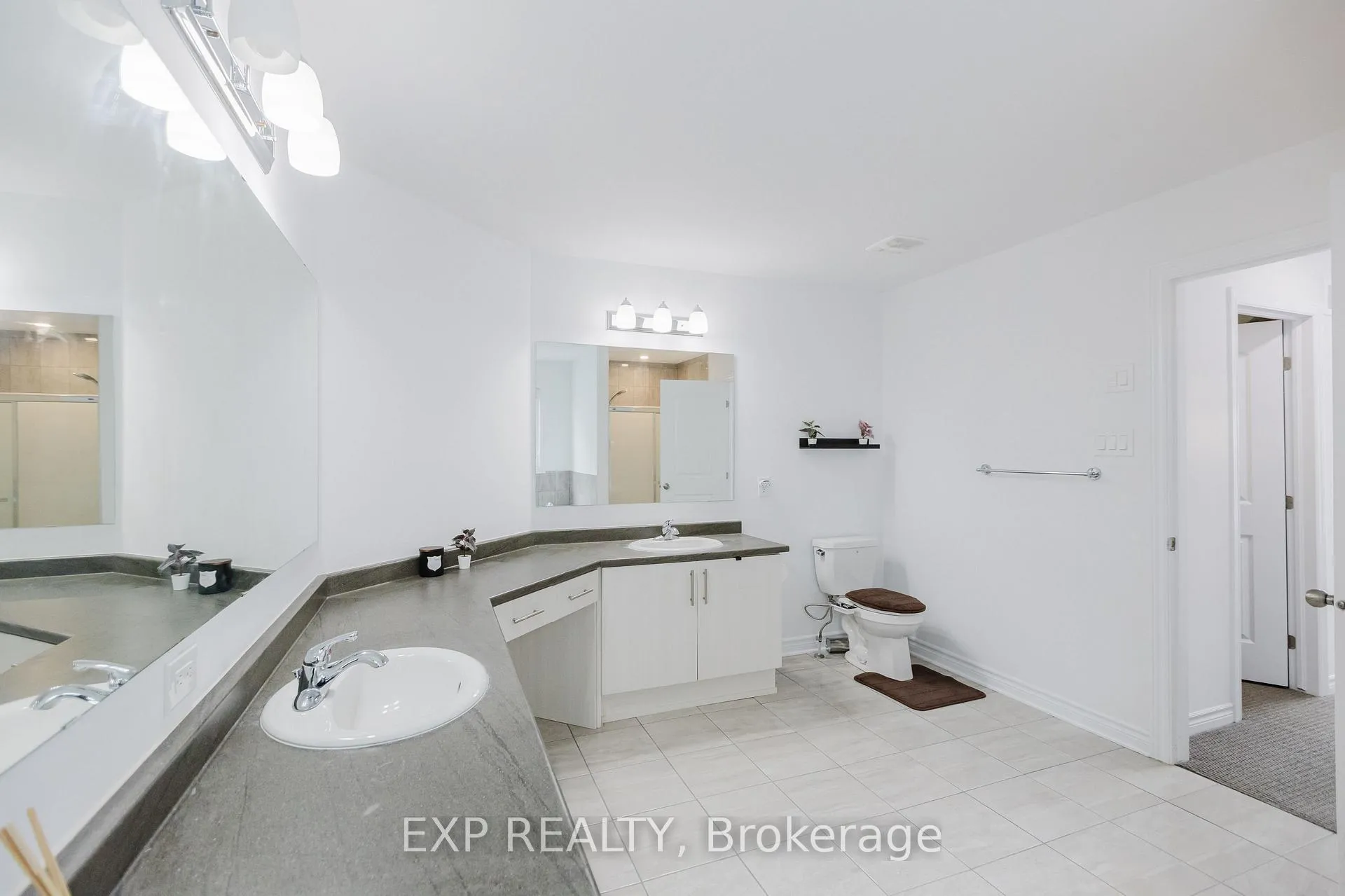 Photo 19 of 504 Albert Boyd Private, Ottawa, Huntley Ward (South East) — HOMEH