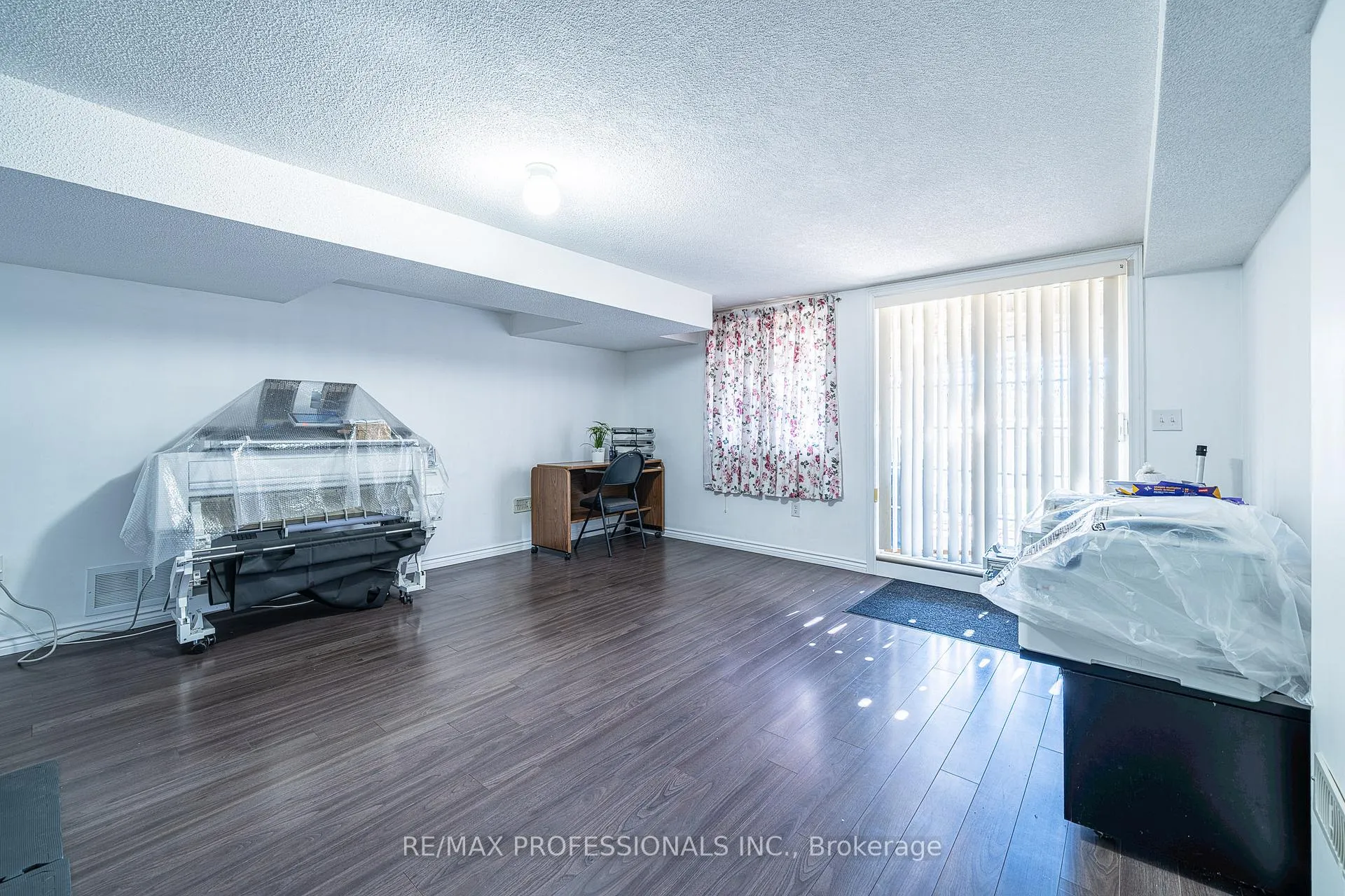 Photo 26 of 9720 McLaughlin Road, Brampton, Fletcher's Creek Village — HOMEH