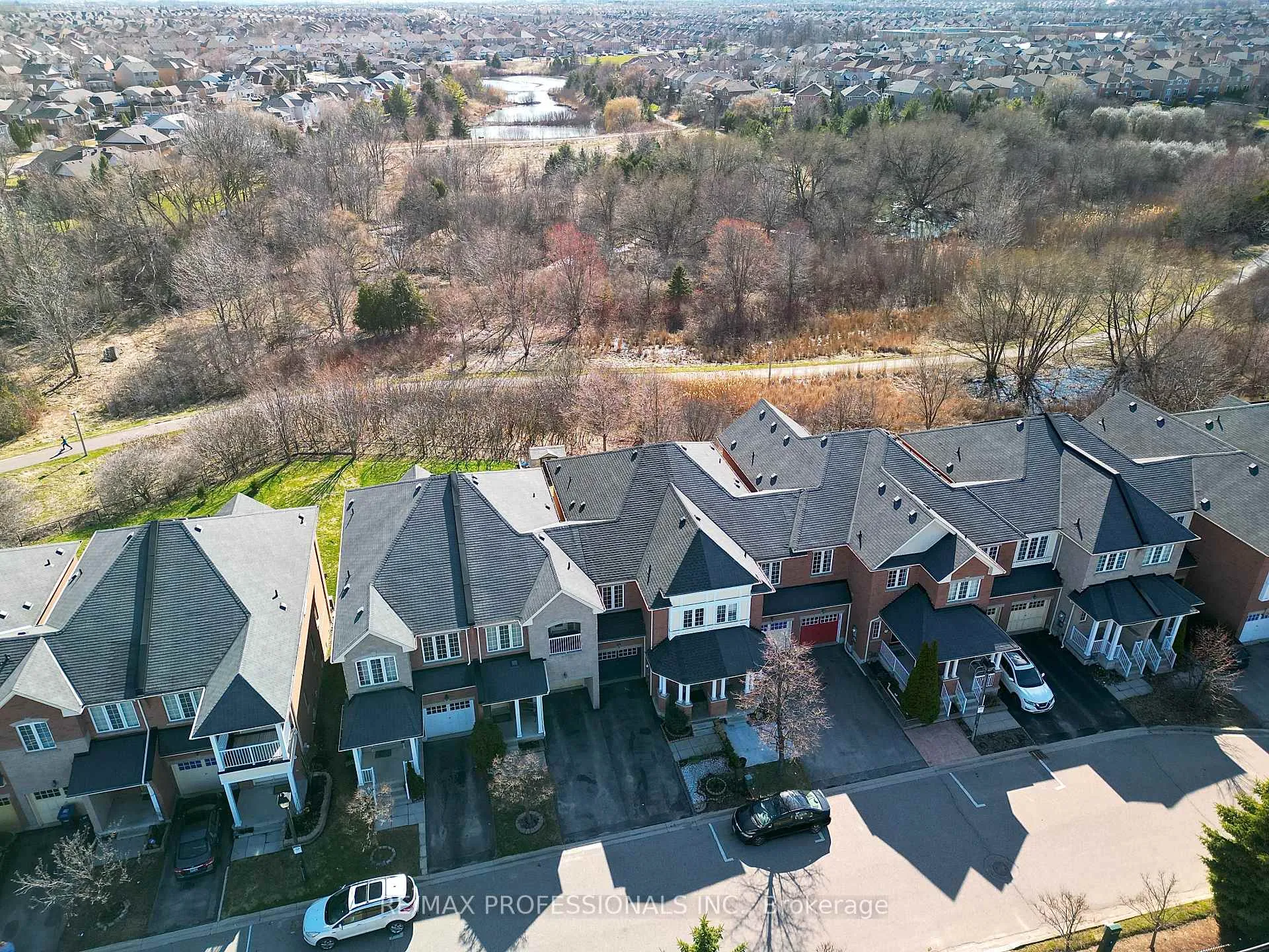 Photo 32 of 9720 McLaughlin Road, Brampton, Fletcher's Creek Village — HOMEH