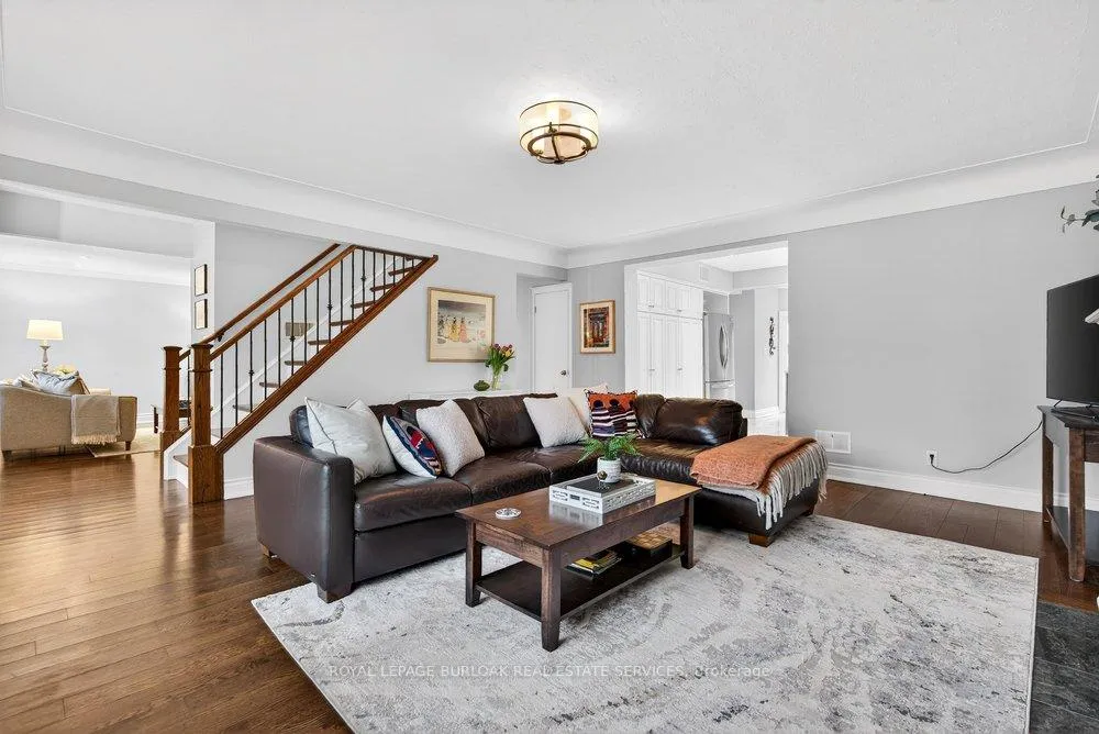 Photo 18 of 2153 Paisley Avenue, Burlington, Brant — HOMEH