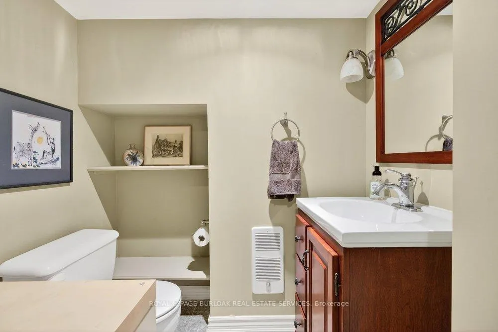 Photo 32 of 2153 Paisley Avenue, Burlington, Brant — HOMEH