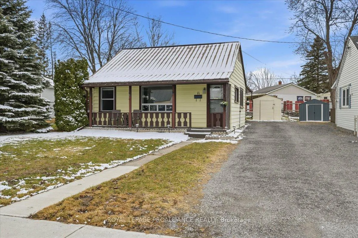 Photo 4 of 11 Weeks Avenue, Quinte West, Trenton Ward — HOMEH