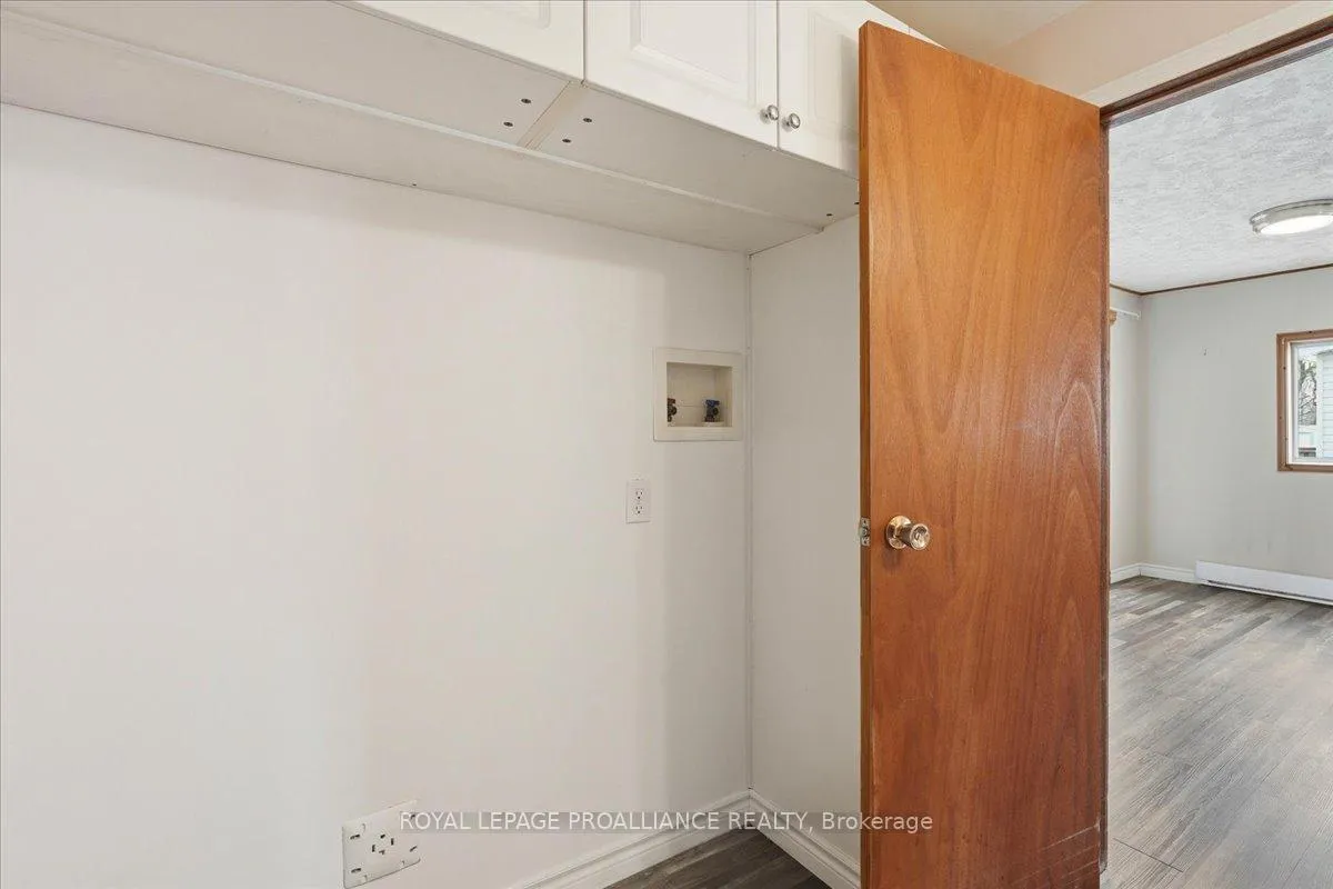 Photo 16 of 11 Weeks Avenue, Quinte West, Trenton Ward — HOMEH