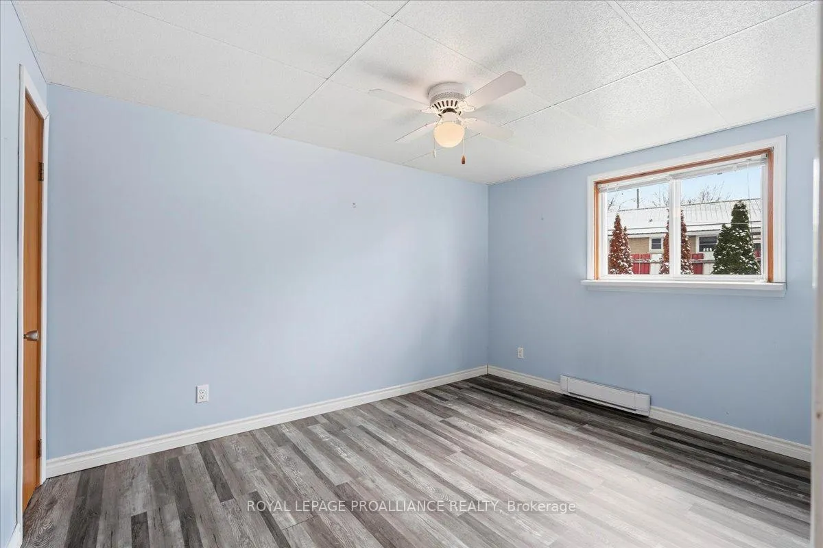Photo 17 of 11 Weeks Avenue, Quinte West, Trenton Ward — HOMEH