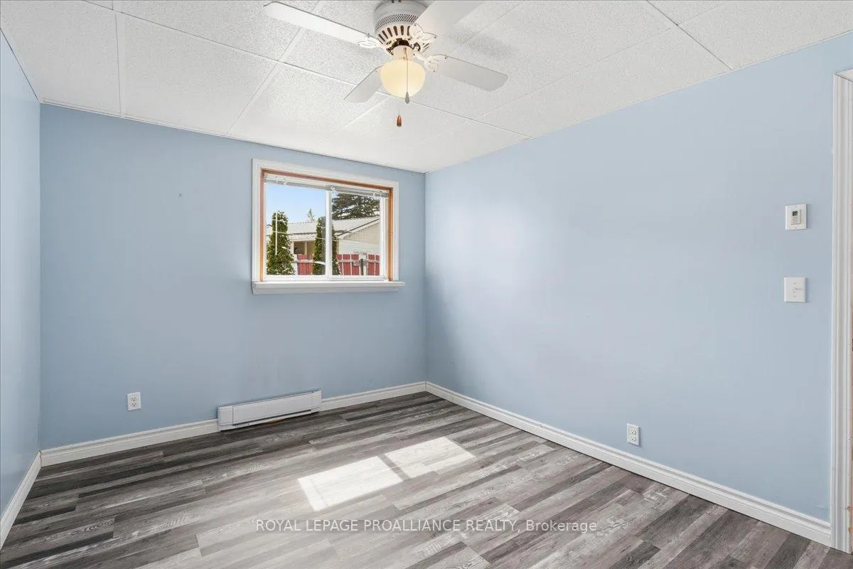 Photo 18 of 11 Weeks Avenue, Quinte West, Trenton Ward — HOMEH