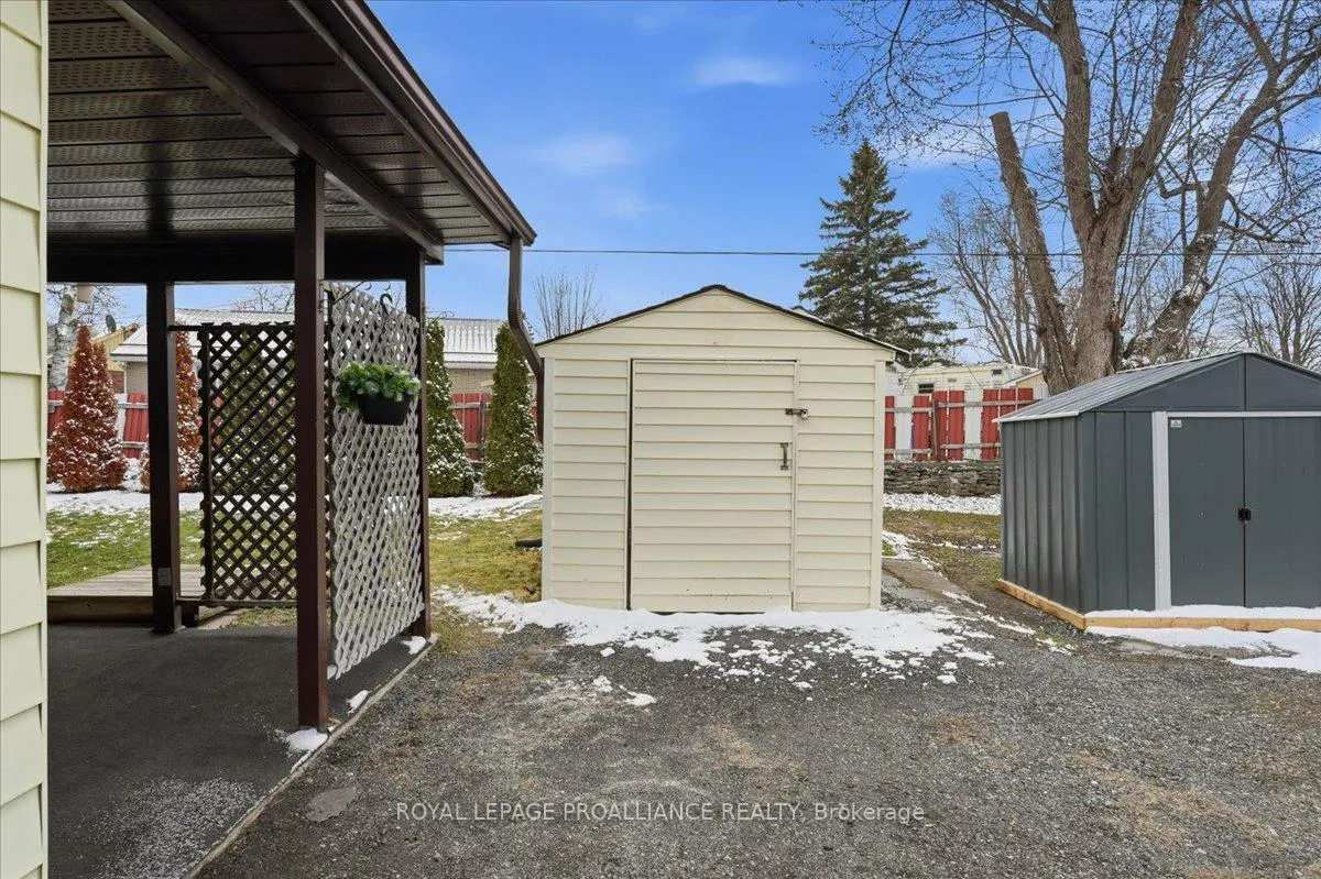 Photo 27 of 11 Weeks Avenue, Quinte West, Trenton Ward — HOMEH