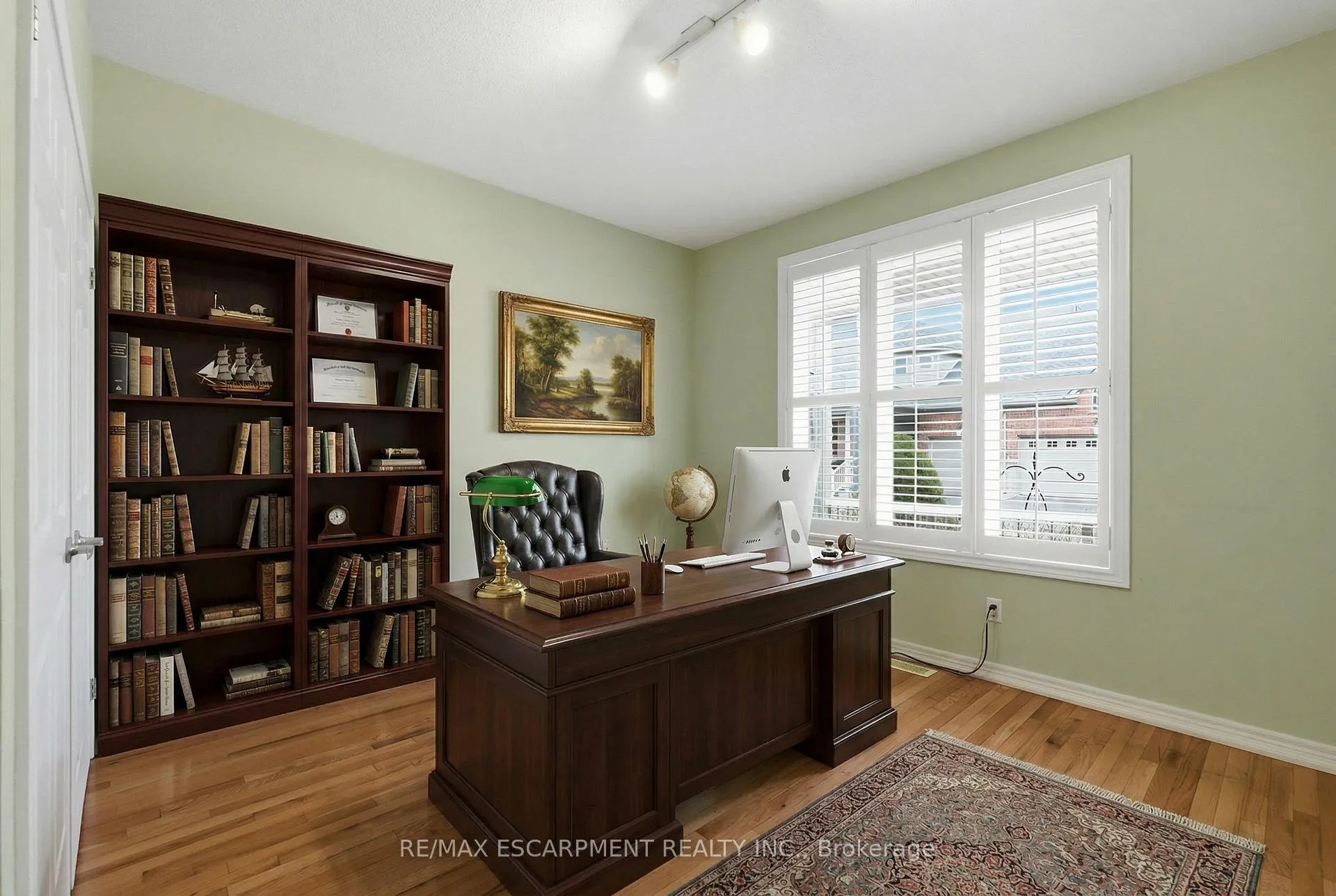 Photo 7 of Unit 10, 2165 Itabashi Way, Burlington, Tansley — HOMEH