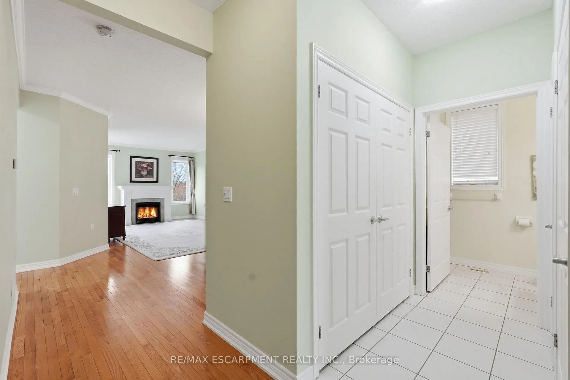 Photo 9 of Unit 10, 2165 Itabashi Way, Burlington, Tansley — HOMEH