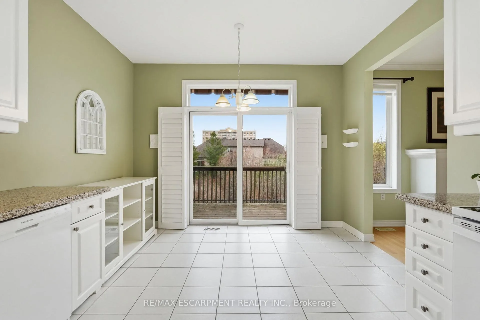 Photo 20 of Unit 10, 2165 Itabashi Way, Burlington, Tansley — HOMEH