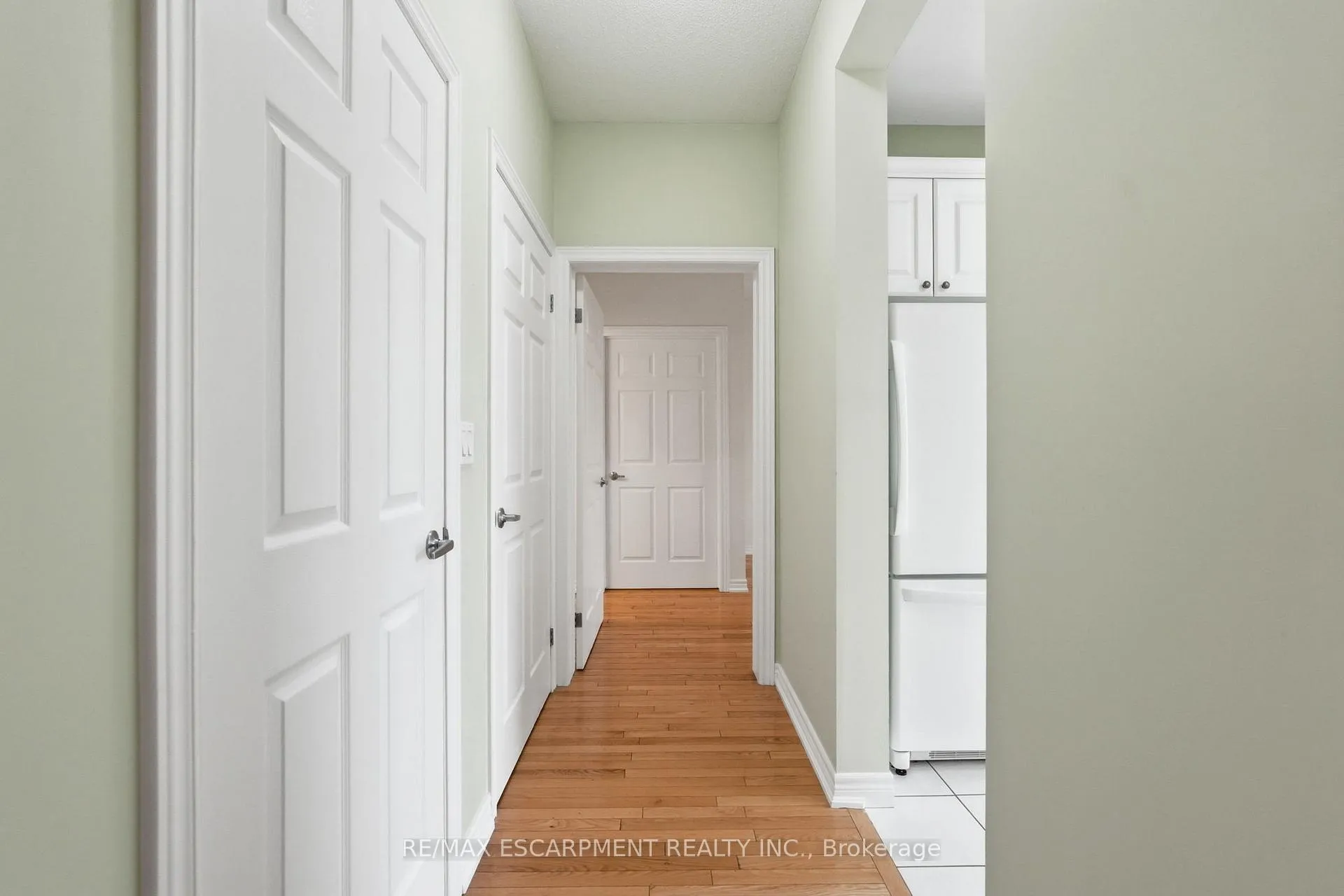 Photo 28 of Unit 10, 2165 Itabashi Way, Burlington, Tansley — HOMEH