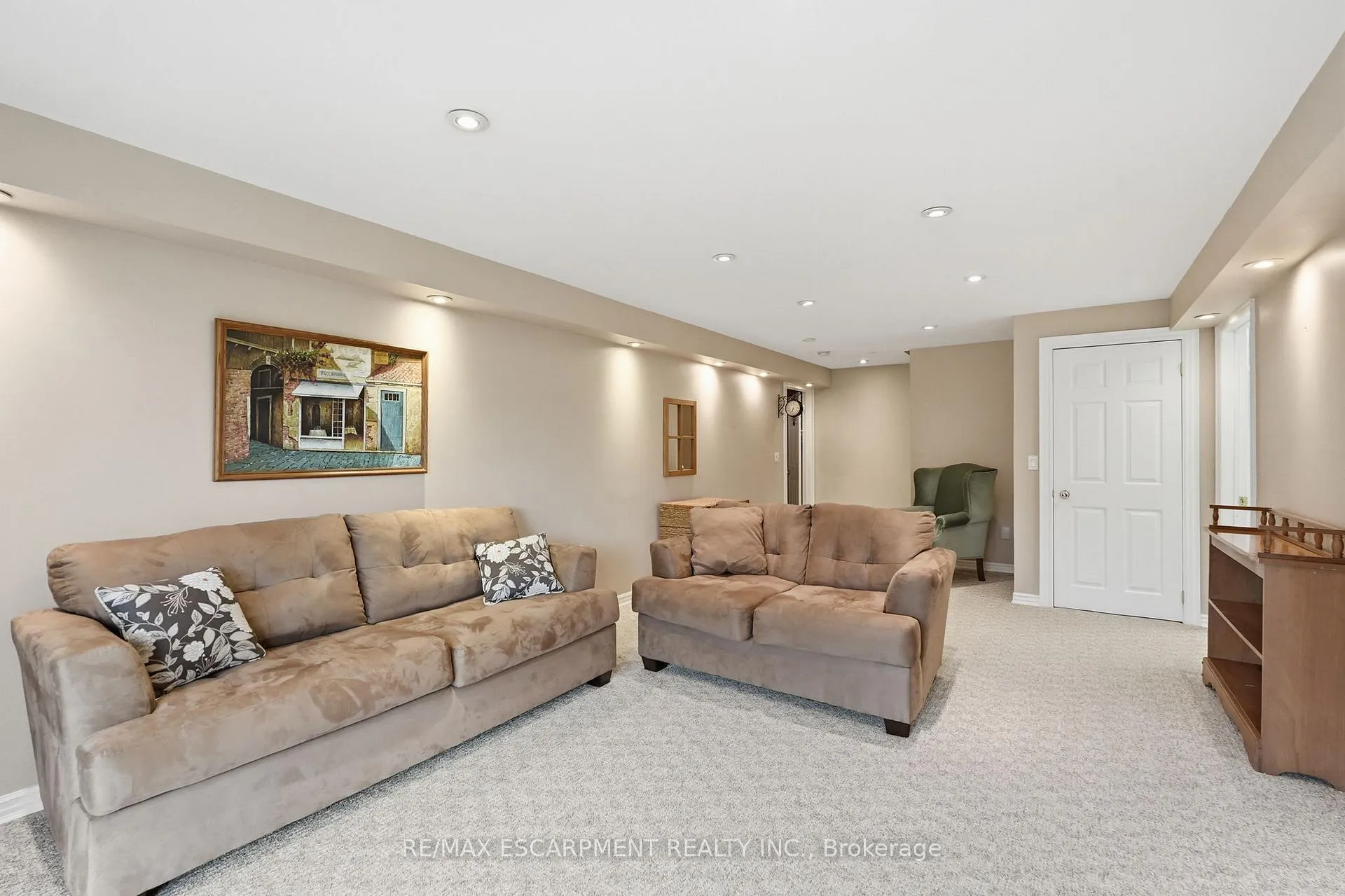 Photo 38 of Unit 10, 2165 Itabashi Way, Burlington, Tansley — HOMEH