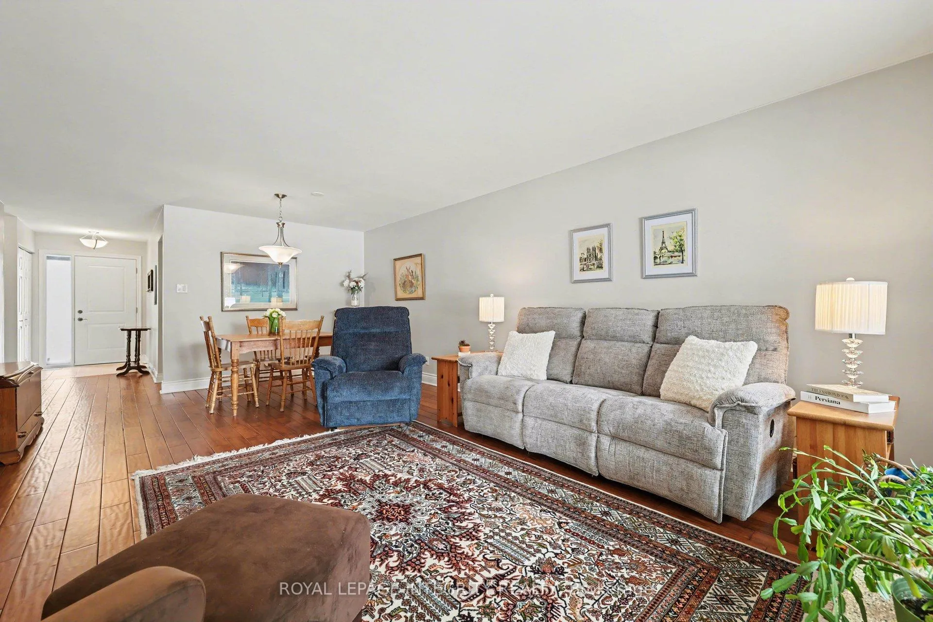 Photo 15 of 16 Pebble Beach Court, Ottawa, Stittsville (Central) — HOMEH