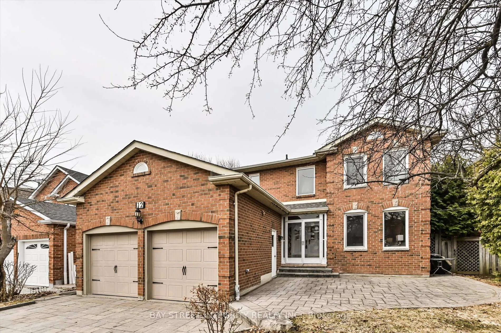Photo 2 of 12 Greystone Road, Markham, Unionville — HOMEH