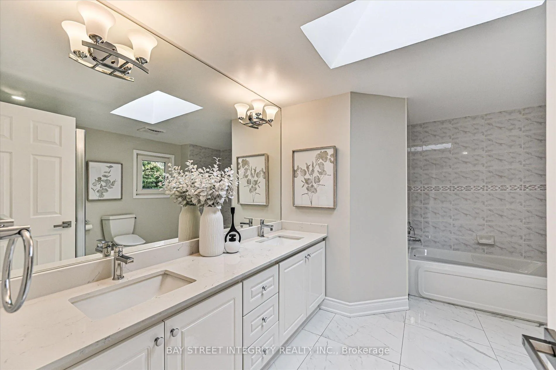 Photo 28 of 12 Greystone Road, Markham, Unionville — HOMEH