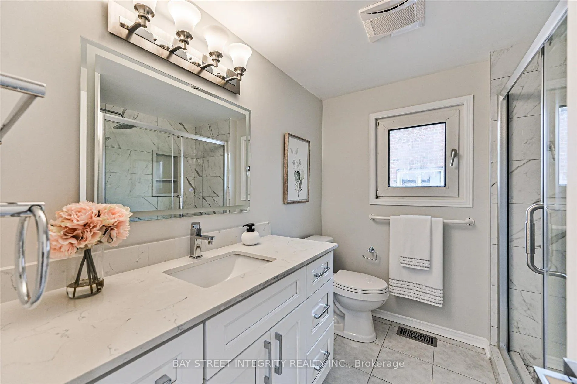 Photo 34 of 12 Greystone Road, Markham, Unionville — HOMEH