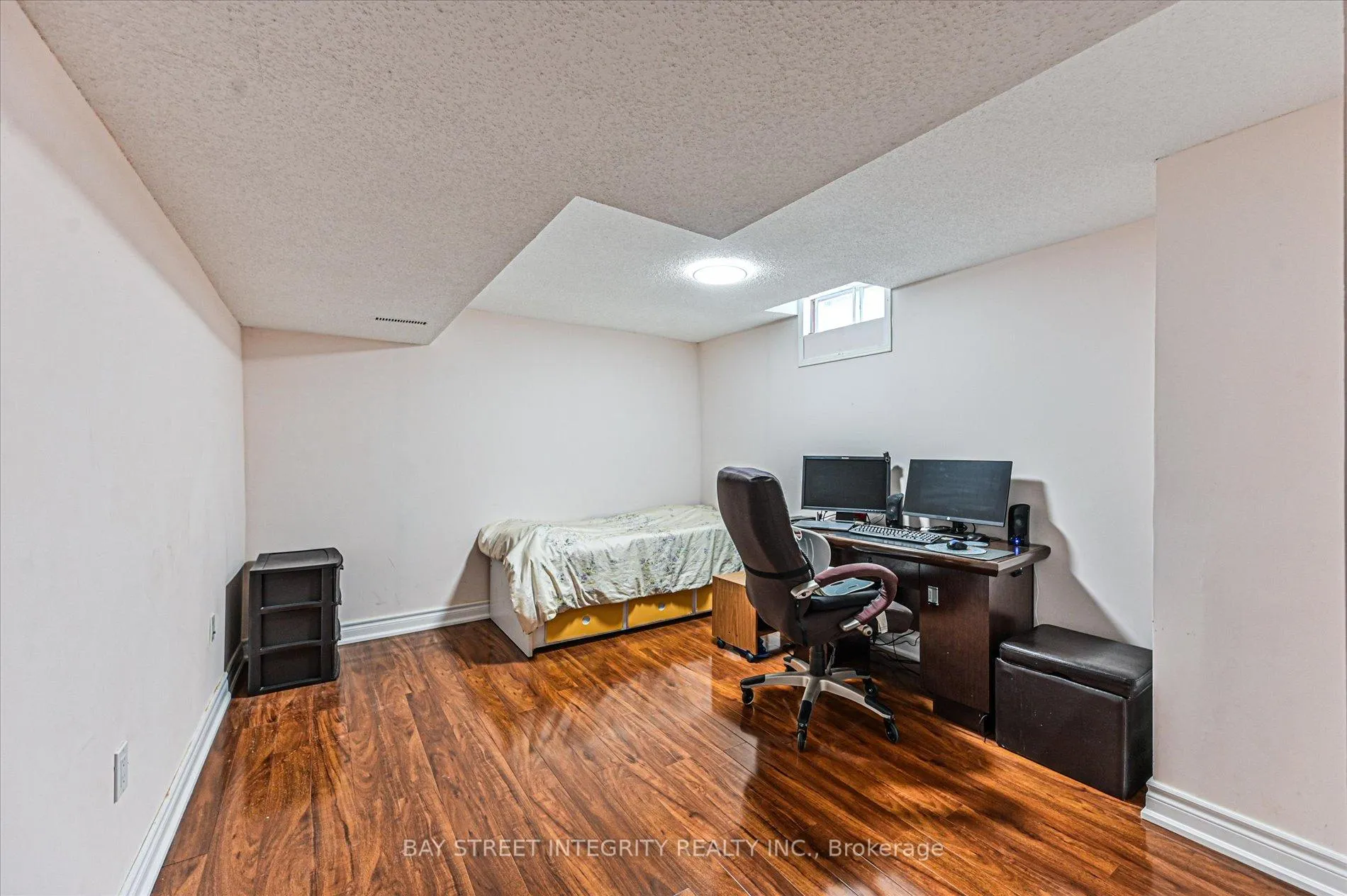 Photo 42 of 12 Greystone Road, Markham, Unionville — HOMEH