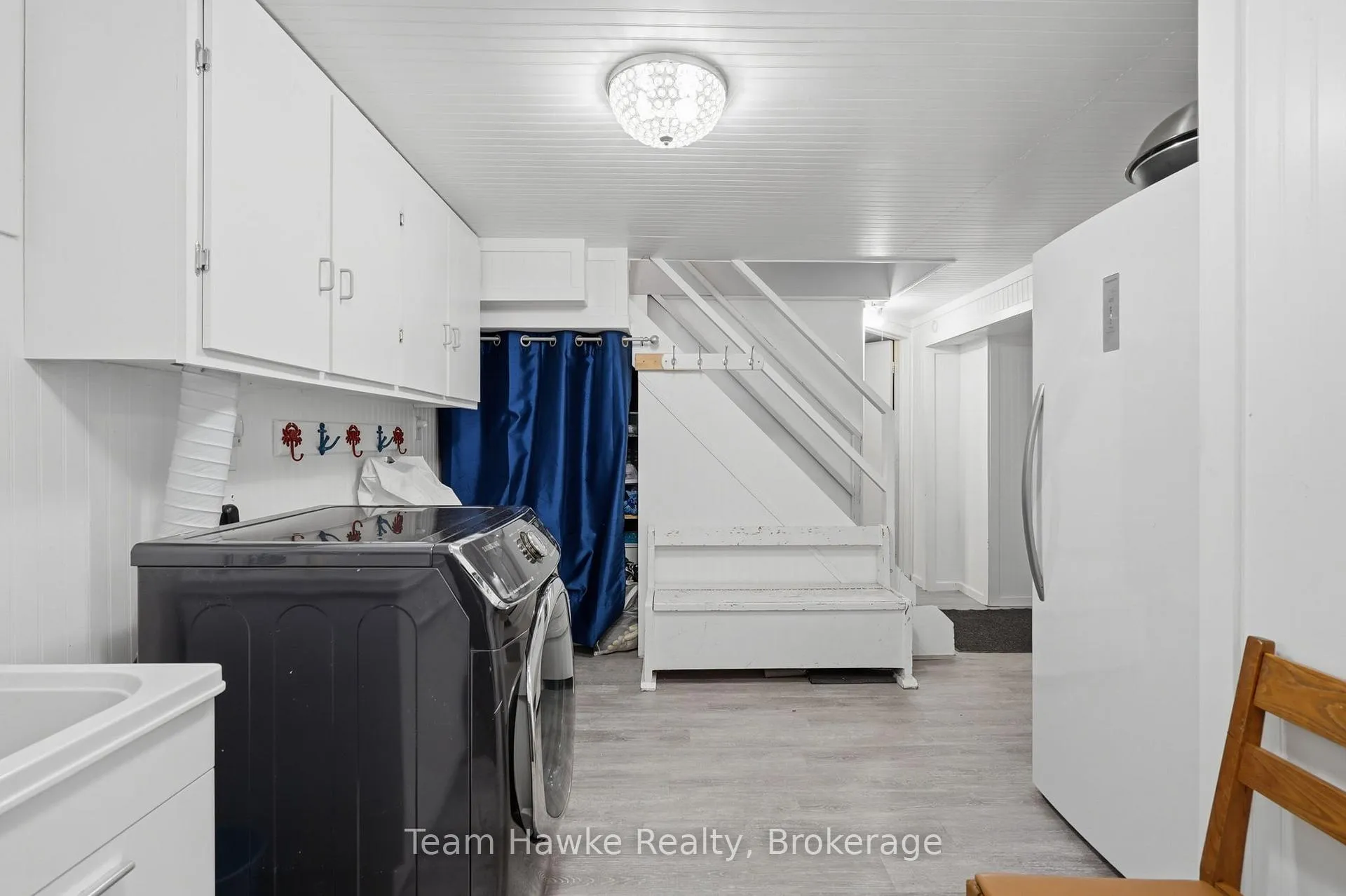 Photo 23 of 291 Ellen Street, Midland — HOMEH
