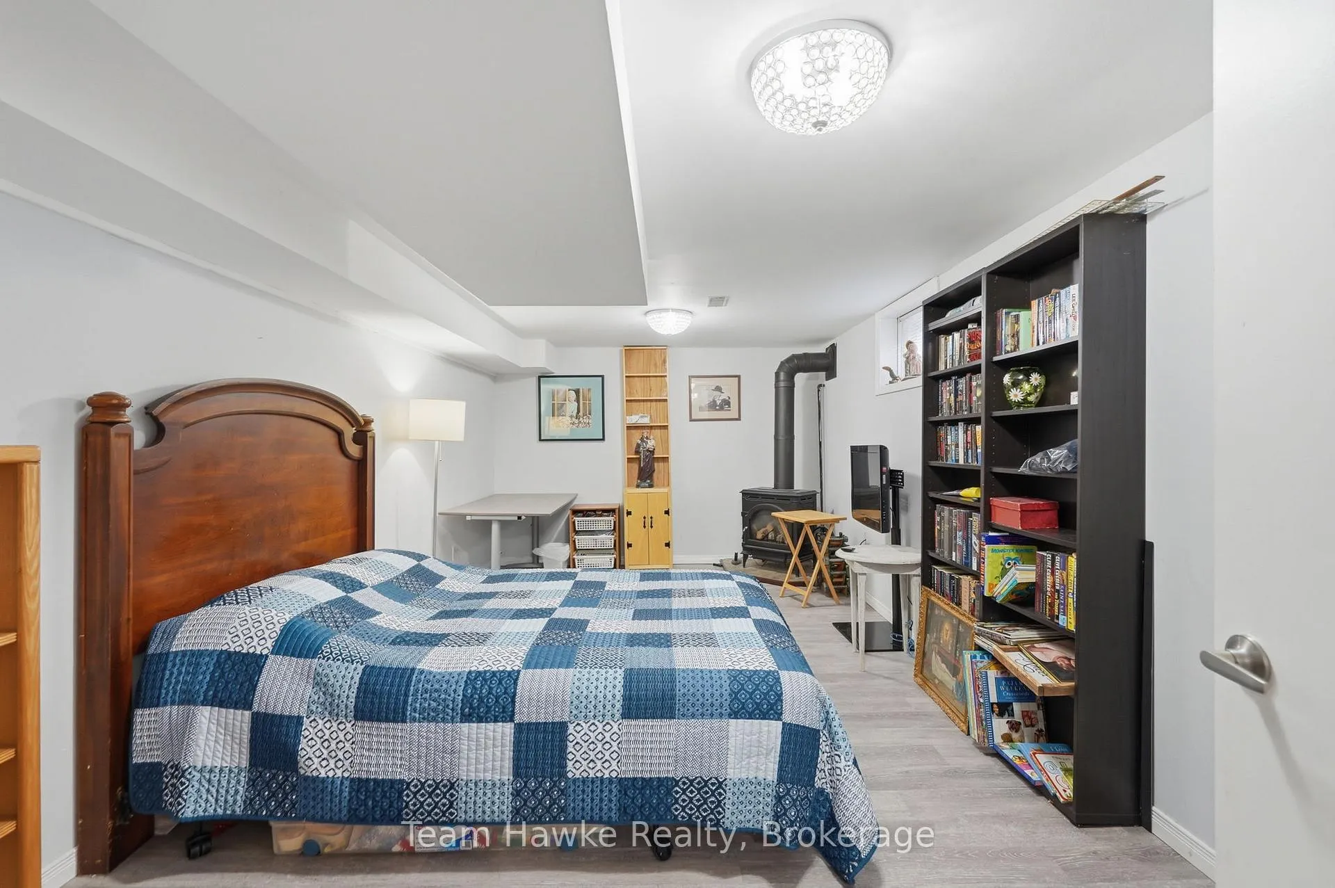 Photo 25 of 291 Ellen Street, Midland — HOMEH
