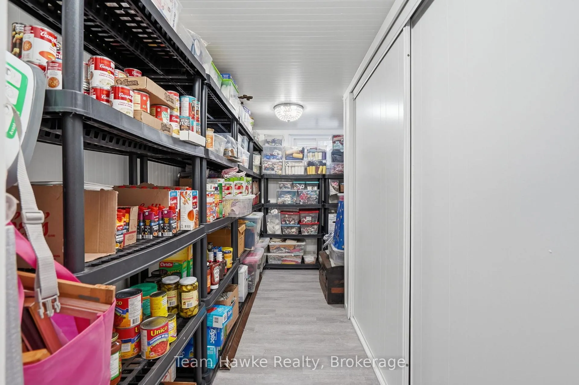 Photo 28 of 291 Ellen Street, Midland — HOMEH