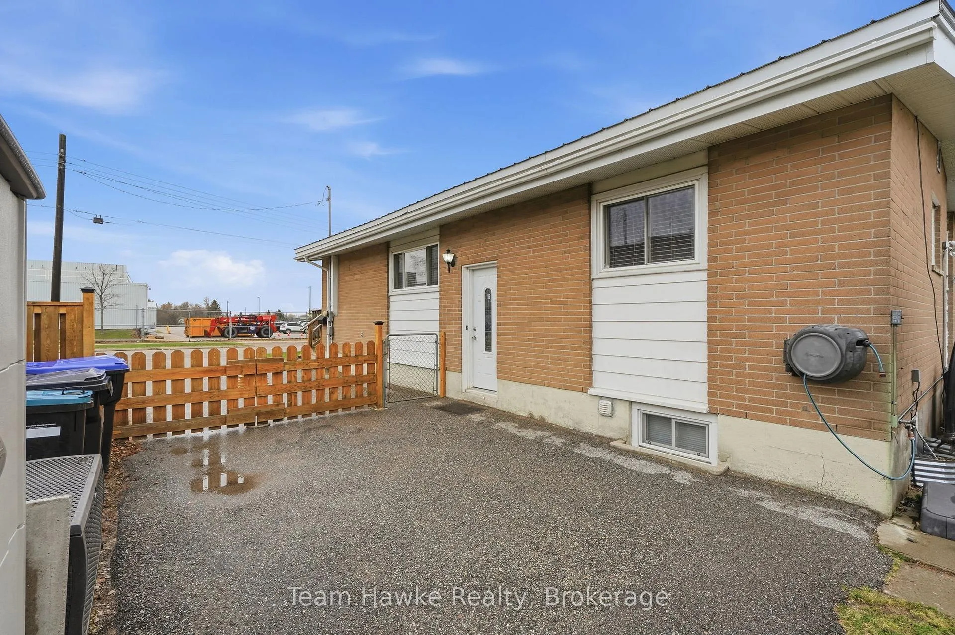 Photo 32 of 291 Ellen Street, Midland — HOMEH