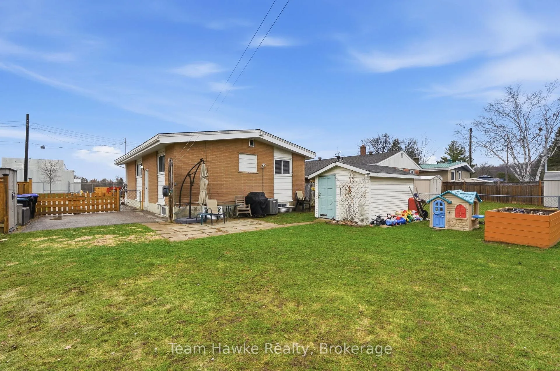 Photo 35 of 291 Ellen Street, Midland — HOMEH