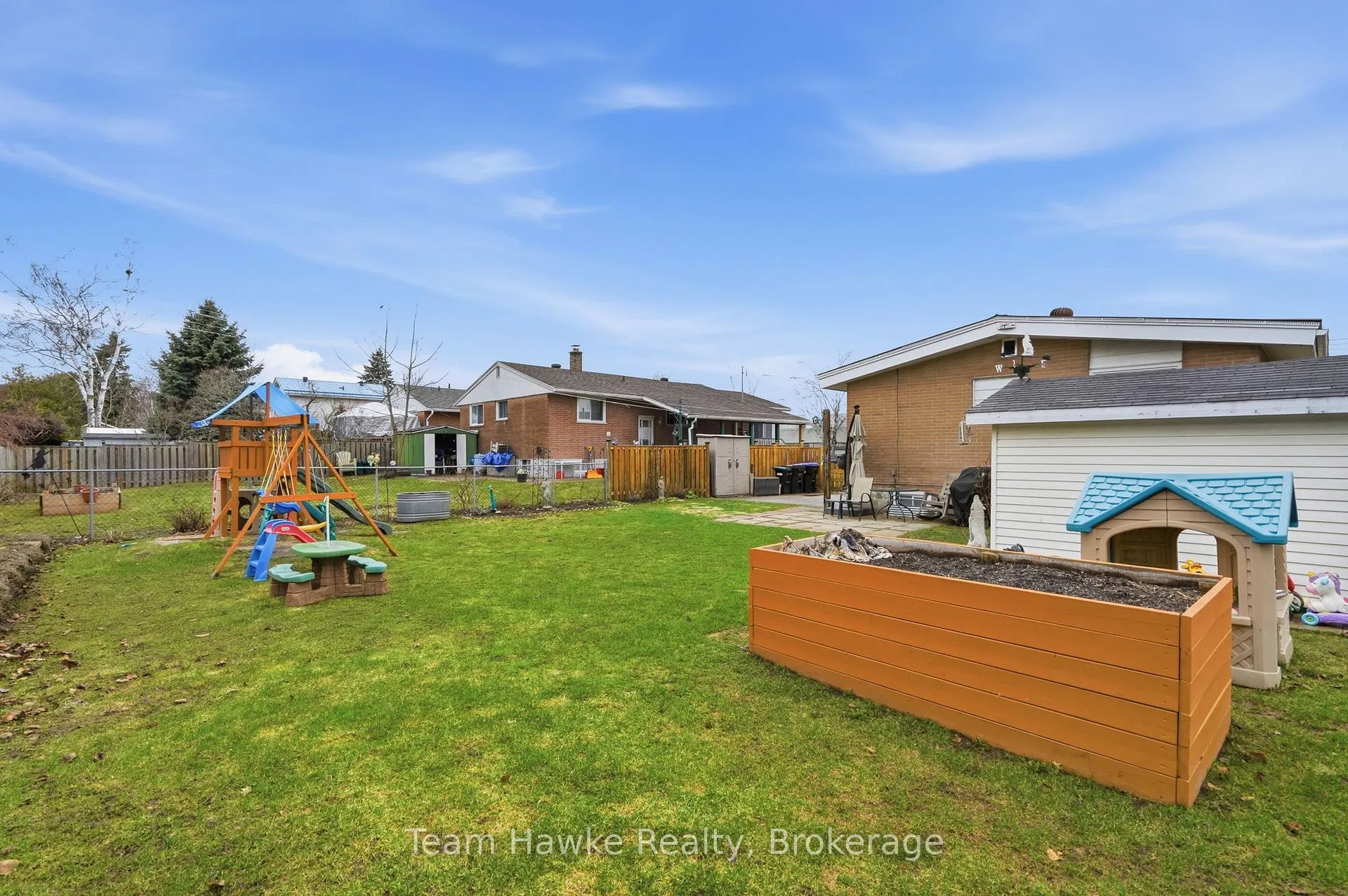 Photo 36 of 291 Ellen Street, Midland — HOMEH