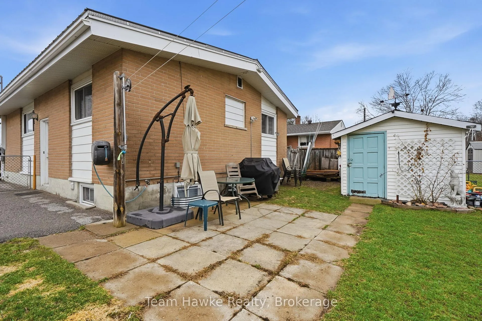 Photo 37 of 291 Ellen Street, Midland — HOMEH