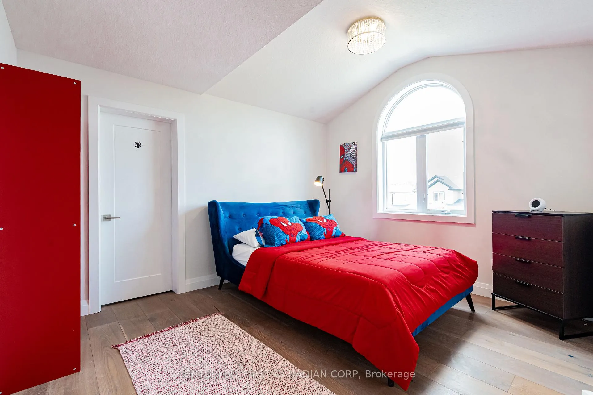Photo 19 of 2085 Gough Avenue, London, North C — HOMEH