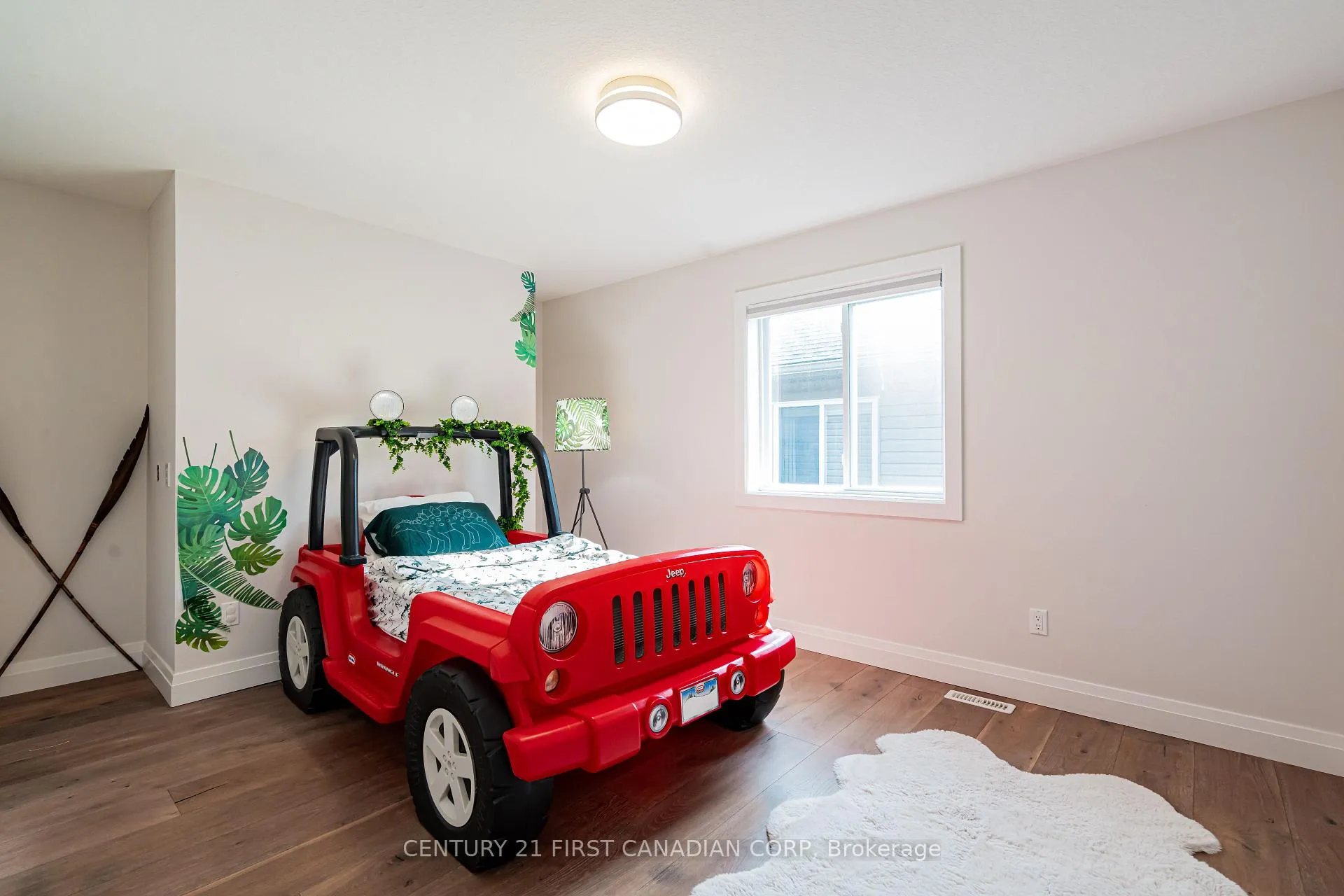 Photo 21 of 2085 Gough Avenue, London, North C — HOMEH