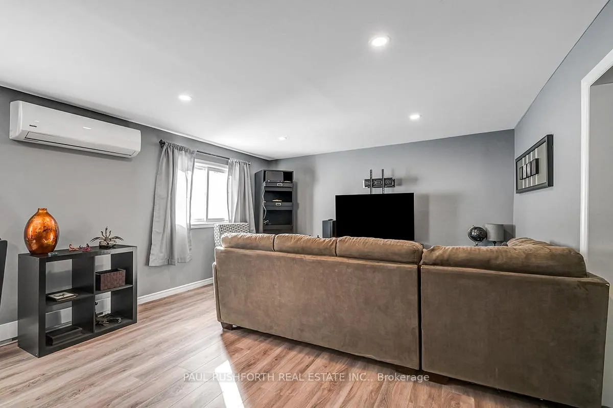 Photo 3 of Unit 2, 3590 Old Montreal Road, Ottawa, Cumberland West — HOMEH