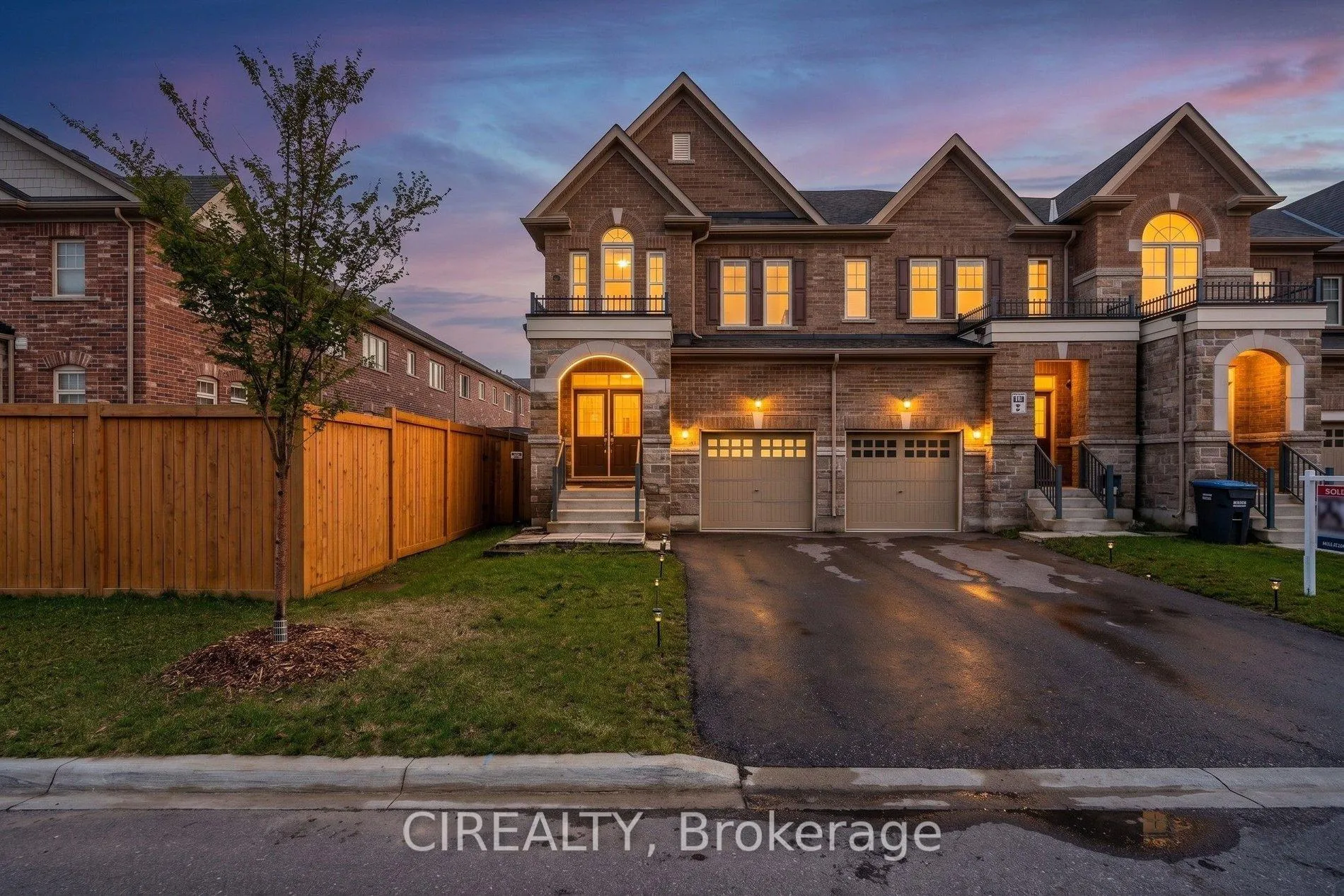 Photo 1 of 71 Finegan Circle, Brampton, Northwest Brampton — HOMEH