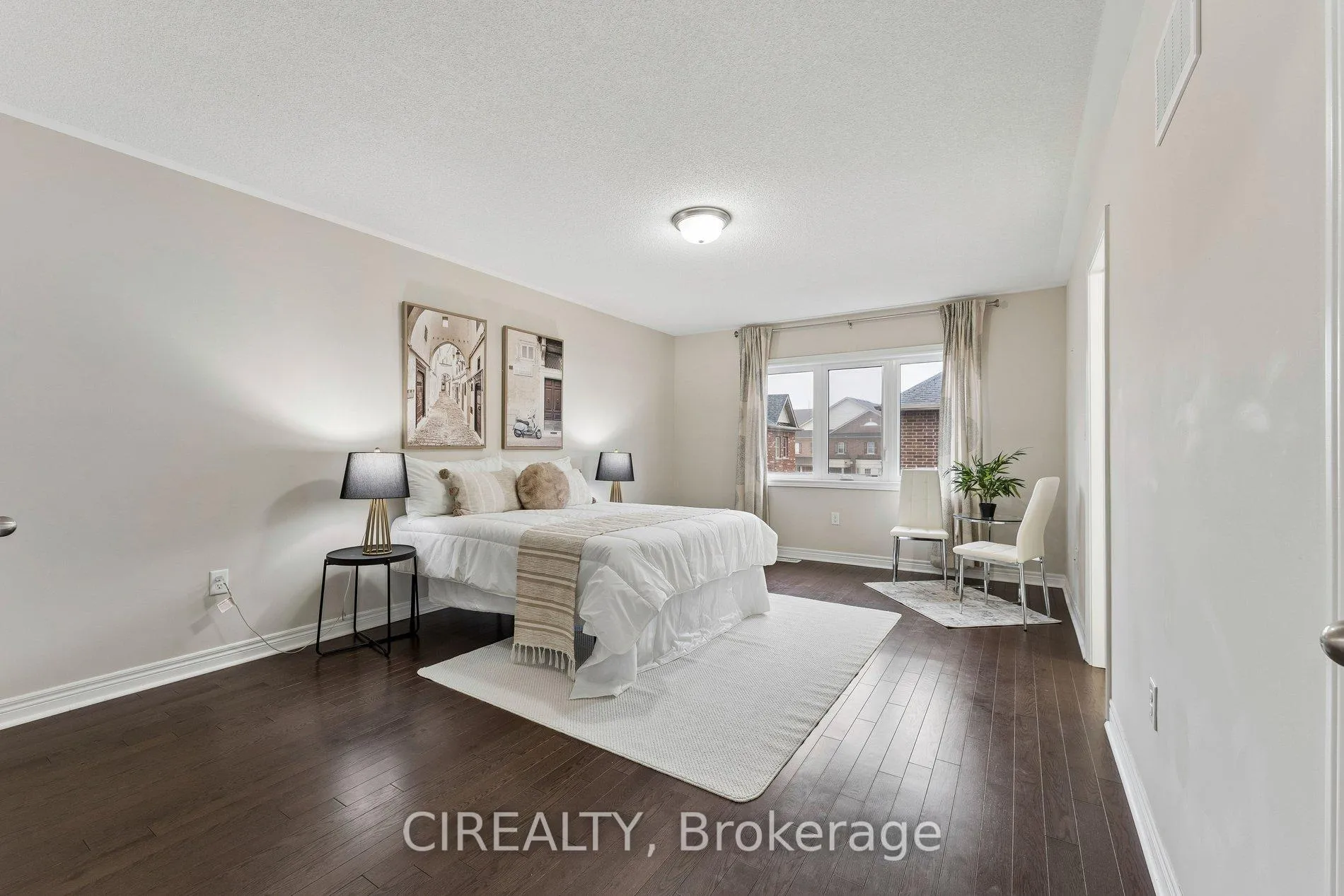 Photo 26 of 71 Finegan Circle, Brampton, Northwest Brampton — HOMEH