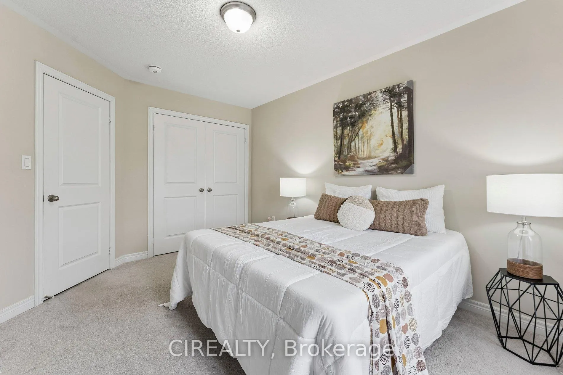 Photo 34 of 71 Finegan Circle, Brampton, Northwest Brampton — HOMEH
