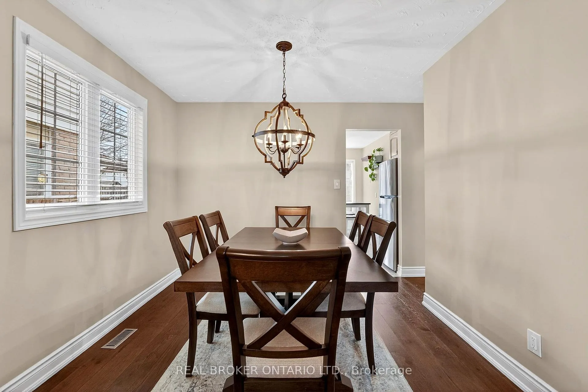 Photo 11 of 474 Knightsbridge Crescent, Hamilton, Ancaster — HOMEH