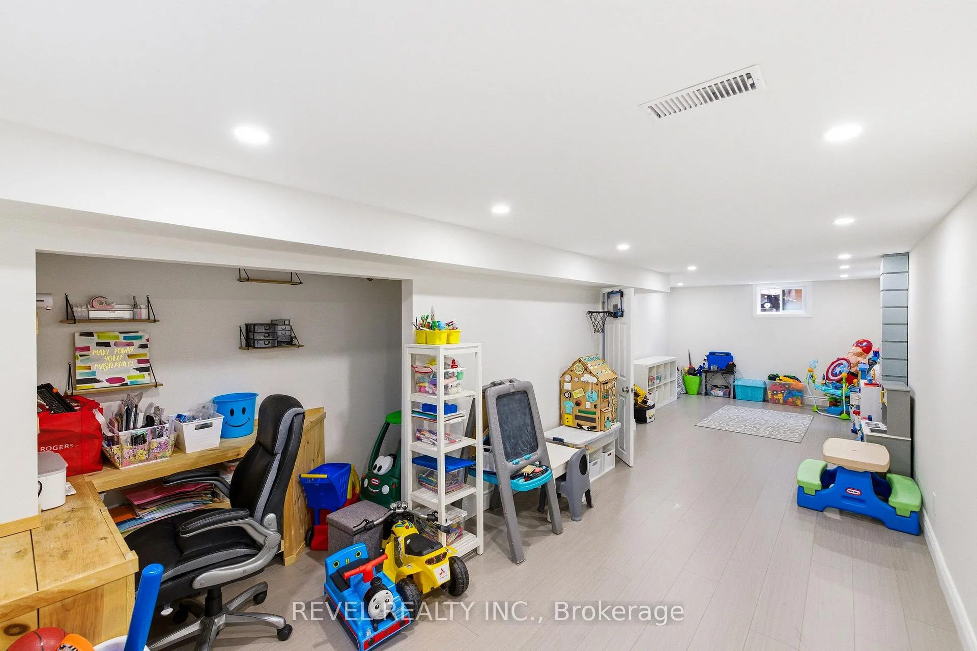 Photo 18 of 396 Wilson Road N, Oshawa, O'Neill — HOMEH
