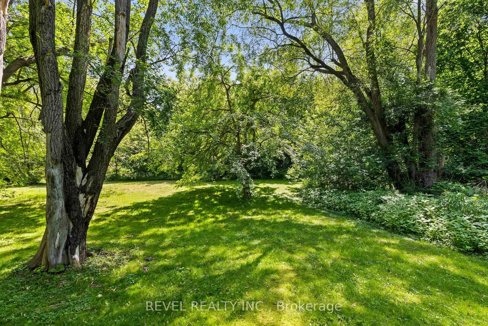 Photo 24 of 396 Wilson Road N, Oshawa, O'Neill — HOMEH