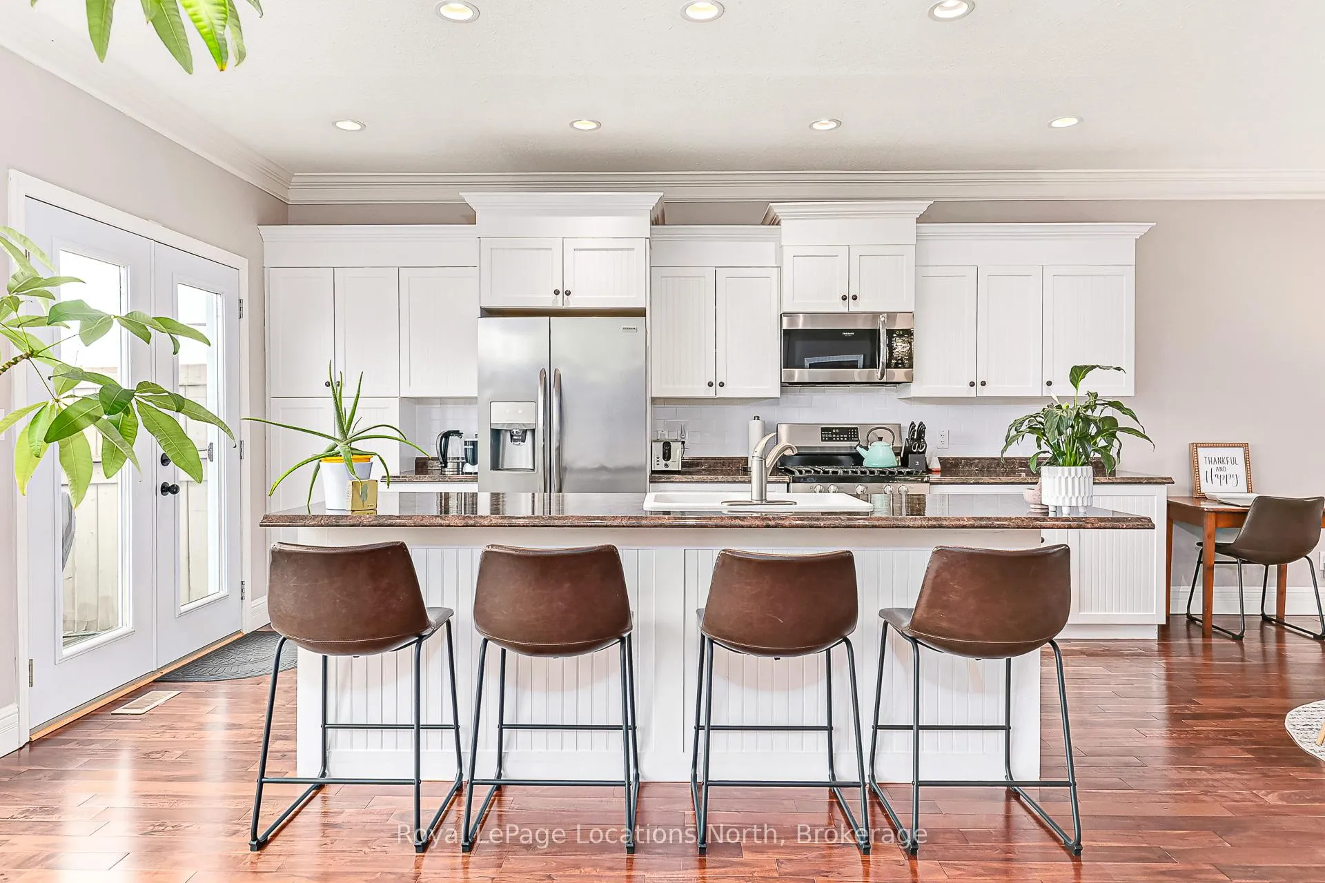 Photo 9 of 73 Findlay Drive, Collingwood — HOMEH