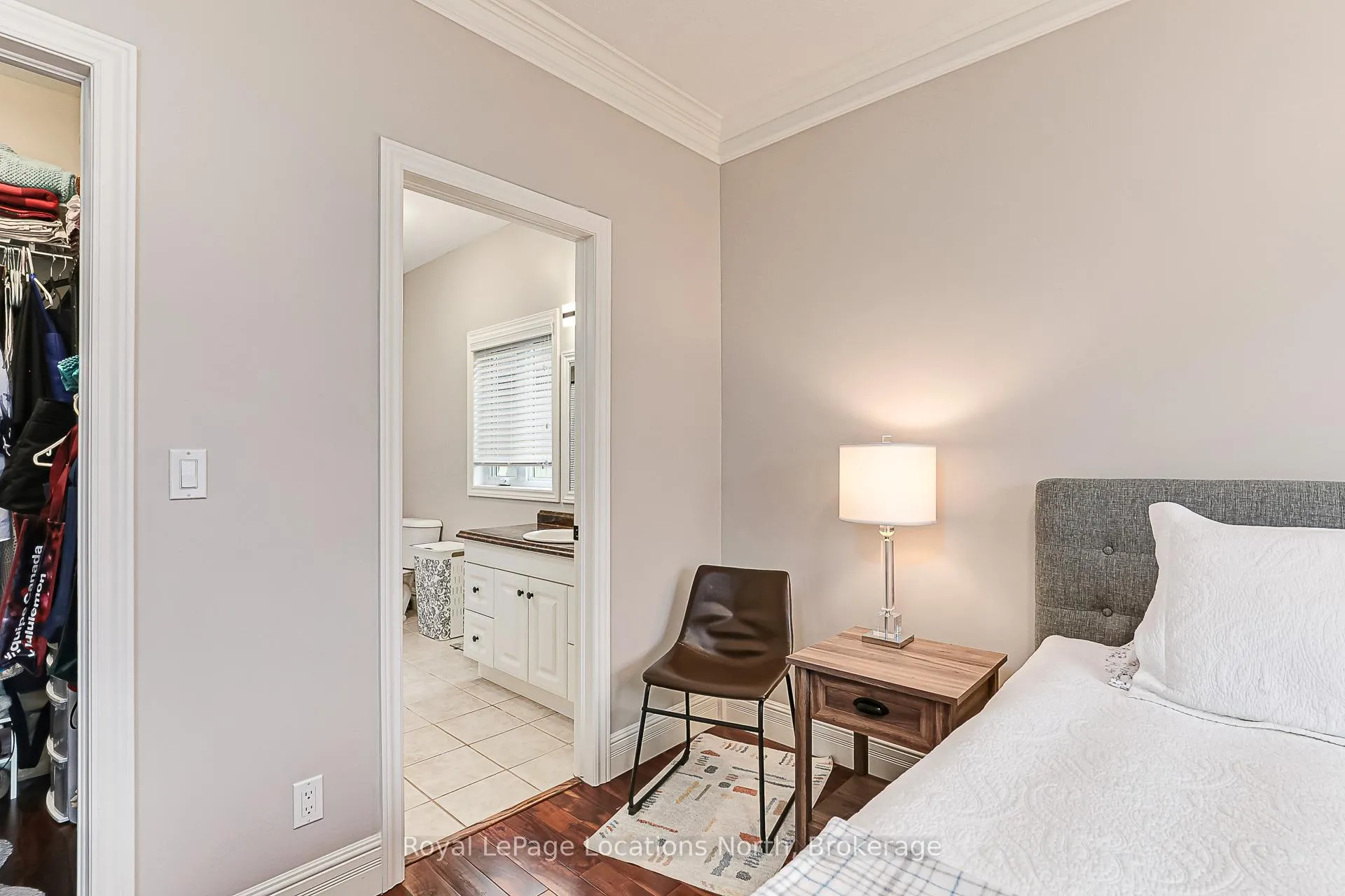 Photo 39 of 73 Findlay Drive, Collingwood — HOMEH