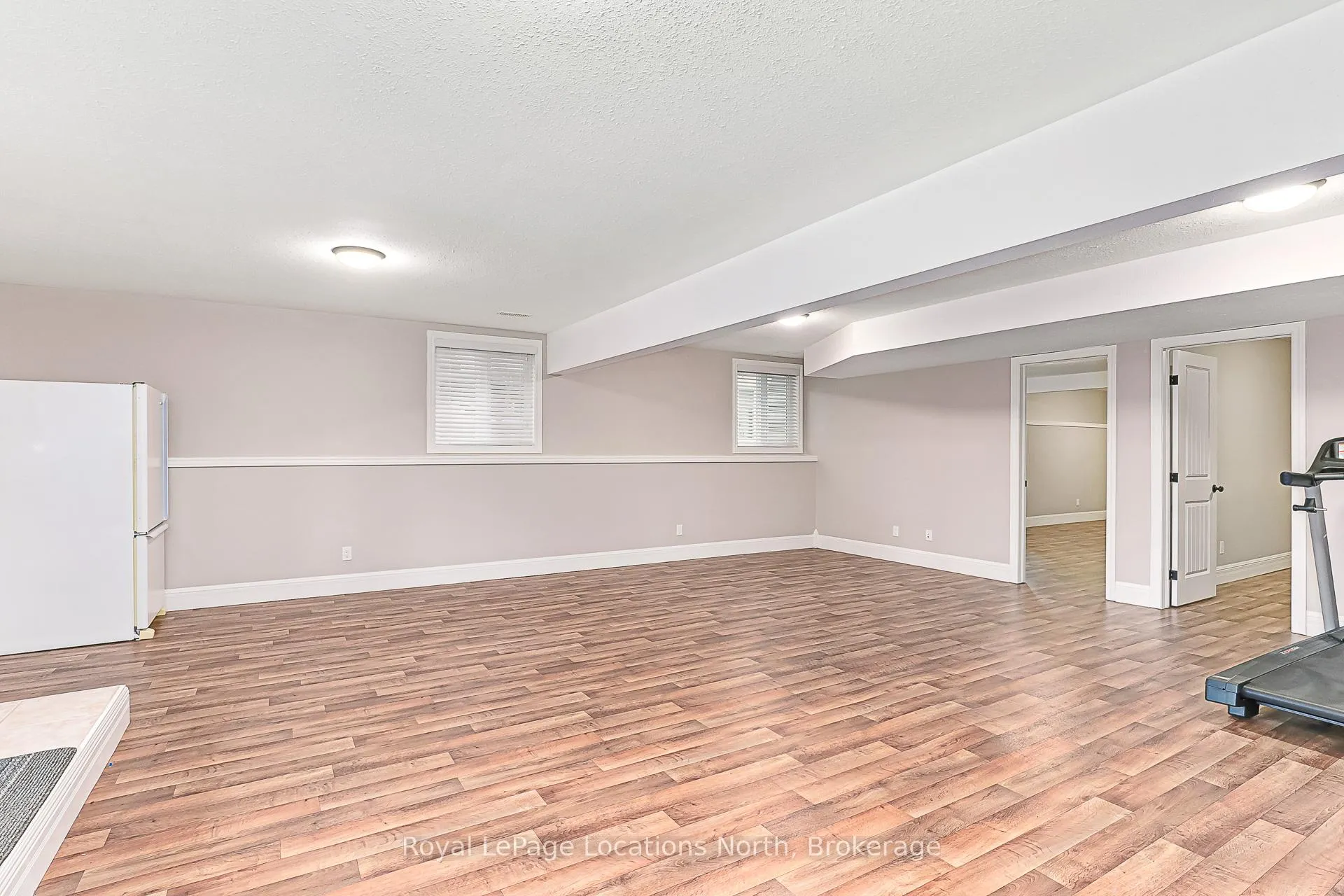 Photo 19 of 73 Findlay Drive, Collingwood — HOMEH