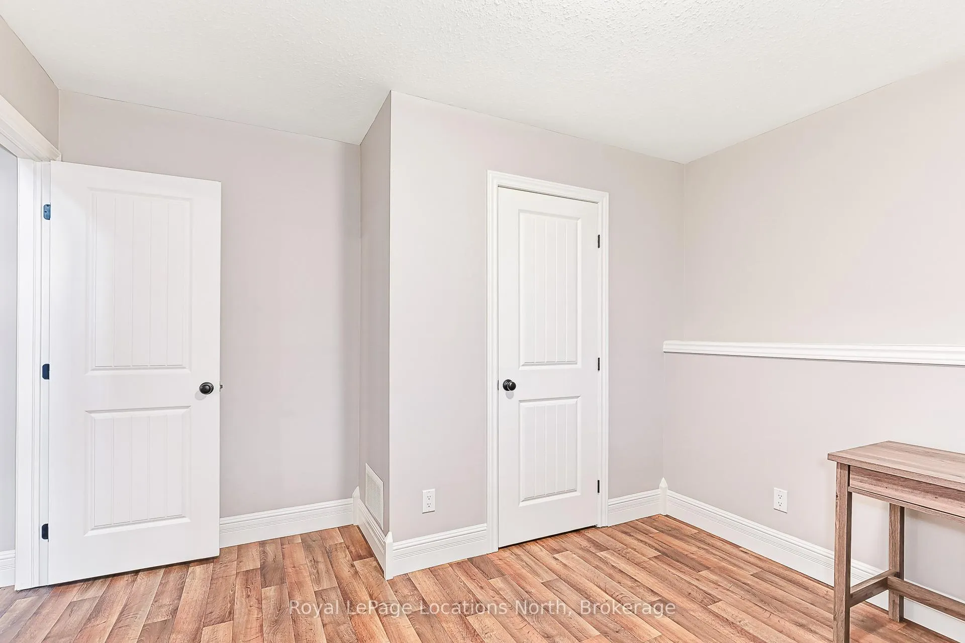 Photo 22 of 73 Findlay Drive, Collingwood — HOMEH