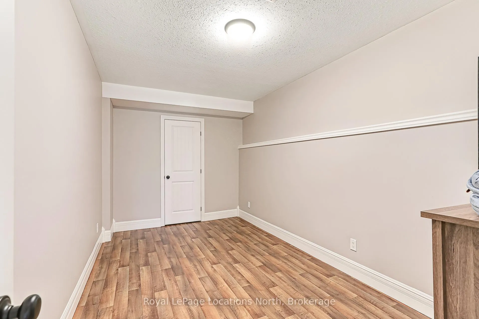 Photo 27 of 73 Findlay Drive, Collingwood — HOMEH