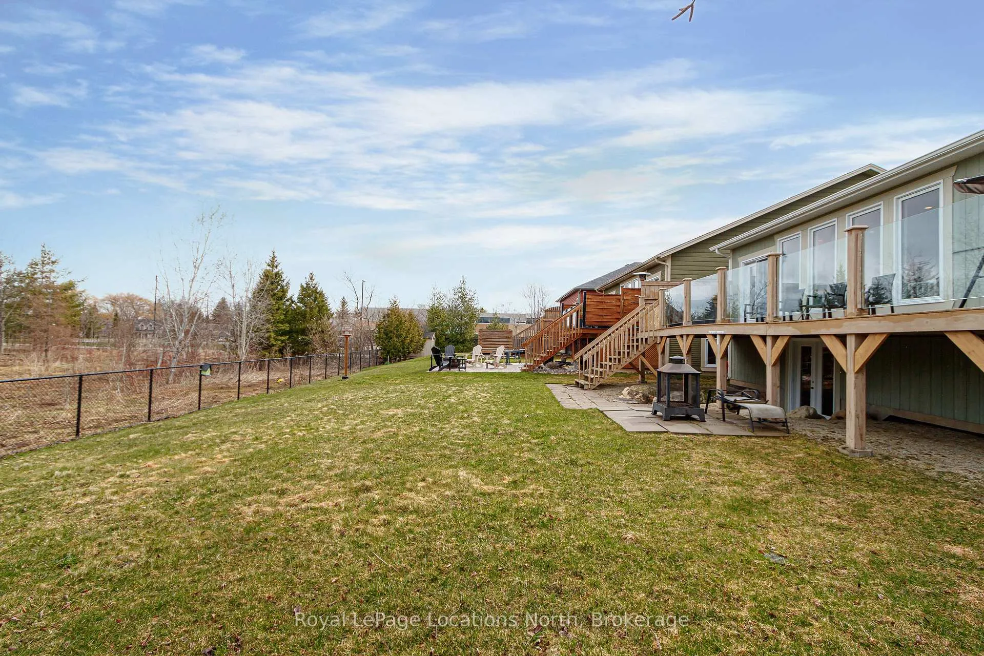 Photo 40 of 73 Findlay Drive, Collingwood — HOMEH