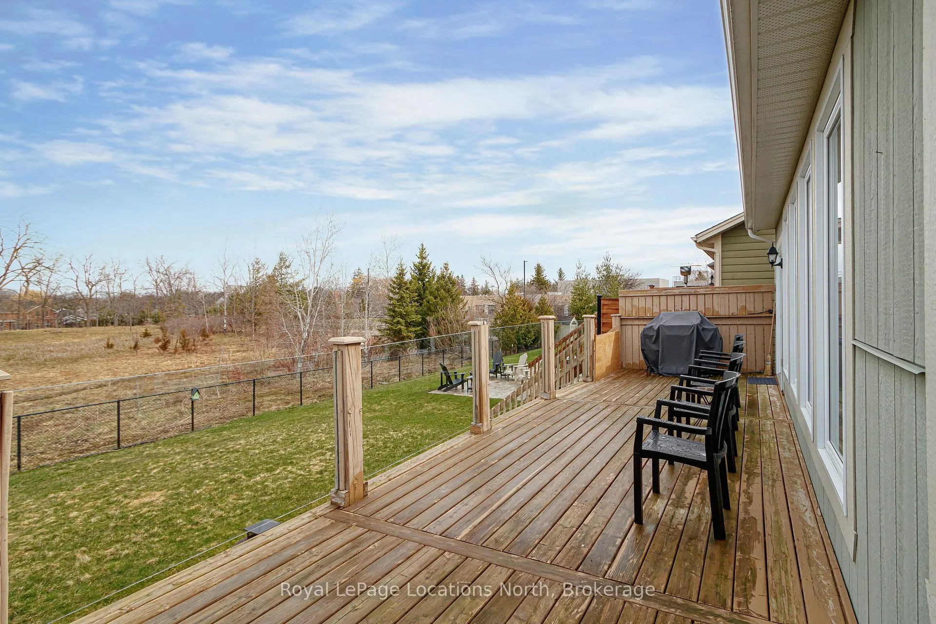 Photo 43 of 73 Findlay Drive, Collingwood — HOMEH